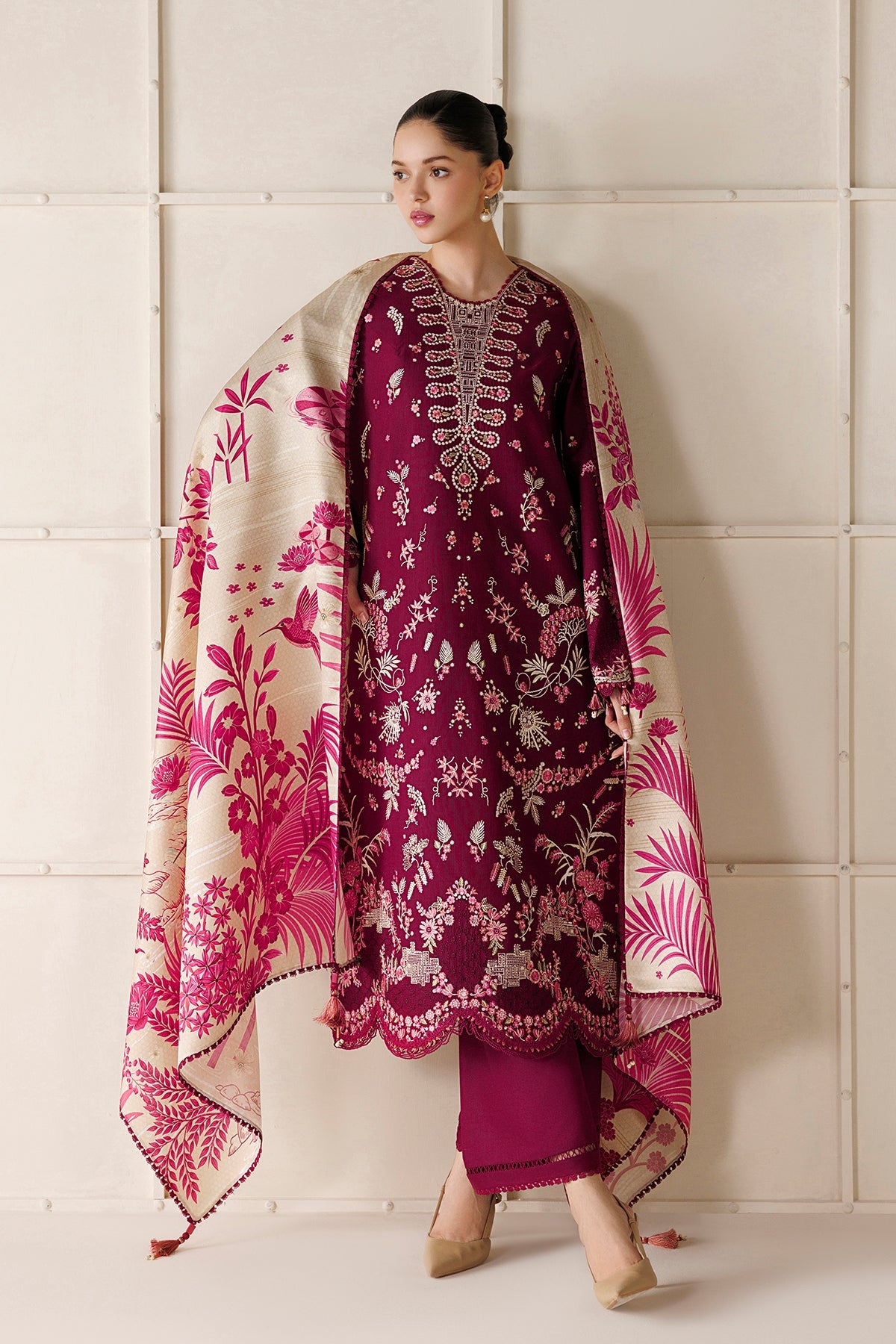 EMBROIDERED PREMIUM KHADDAR UW-0286
