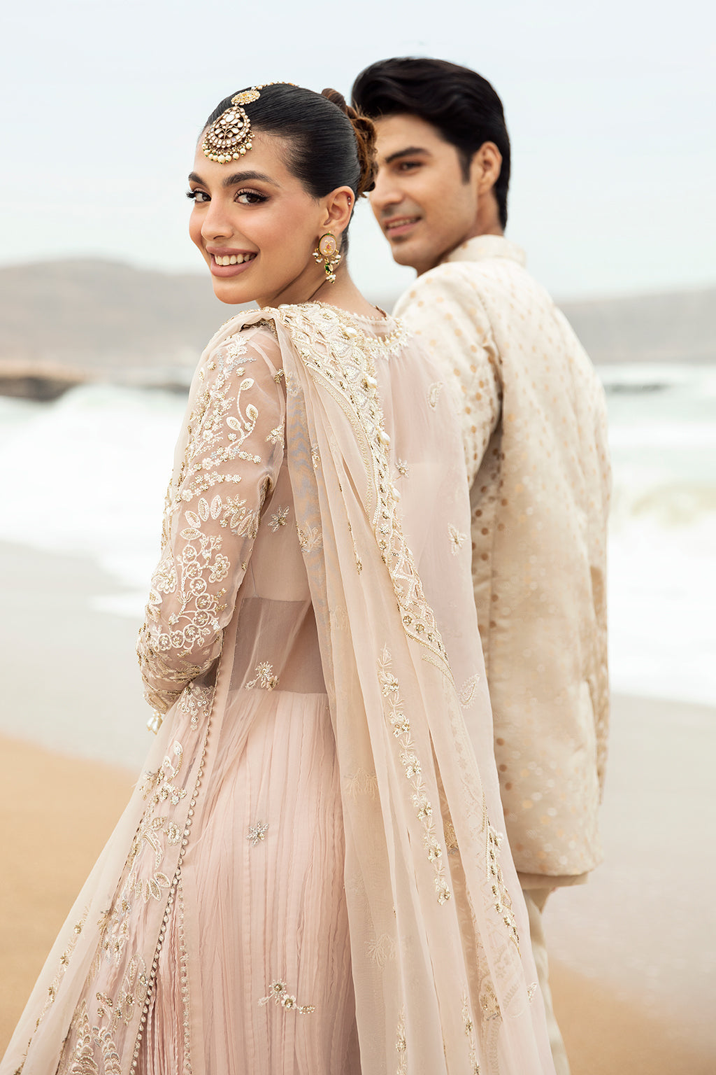 Afrozeh – Shahnoor Style
