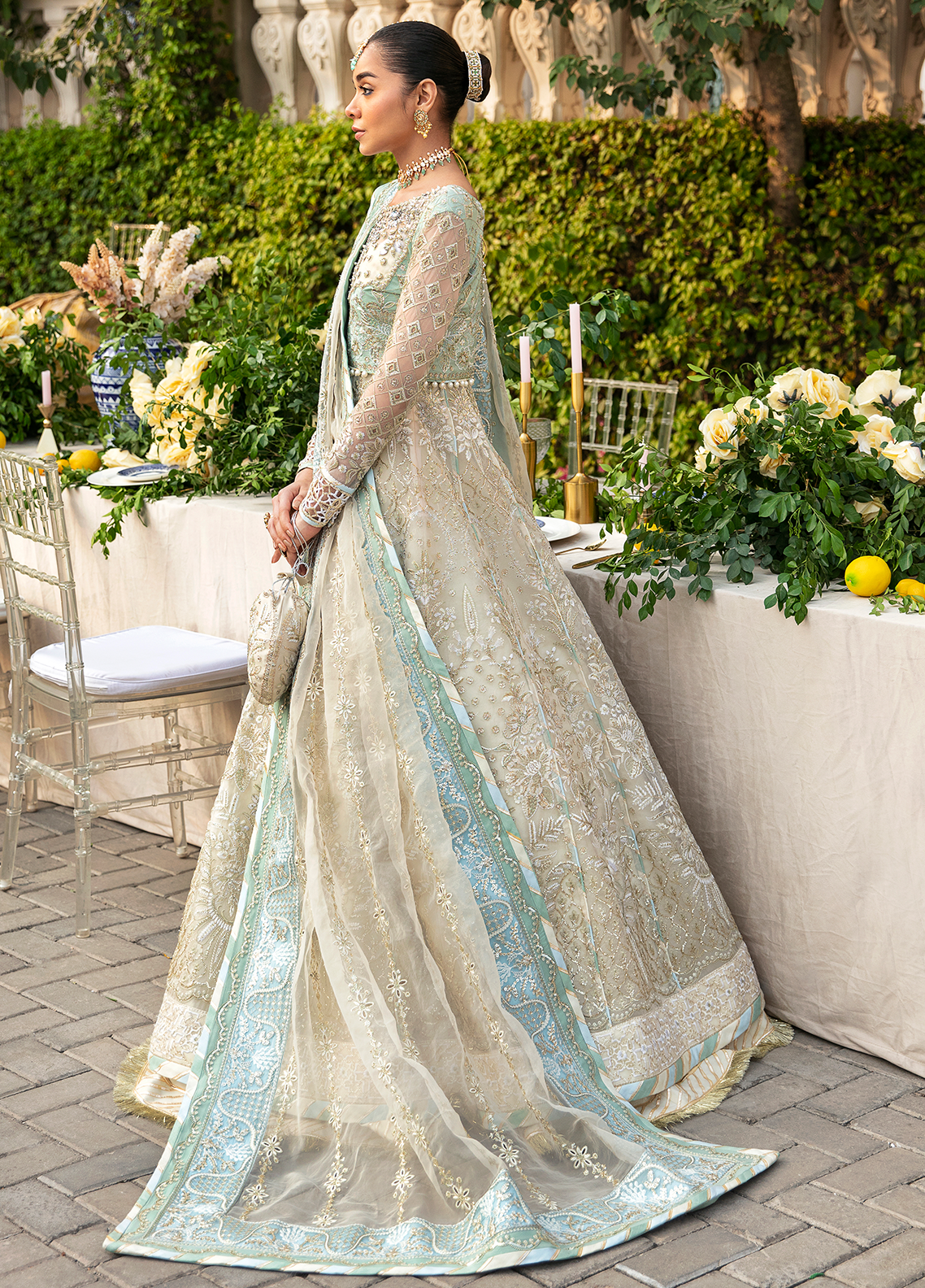 Gulaal – Nareena Style