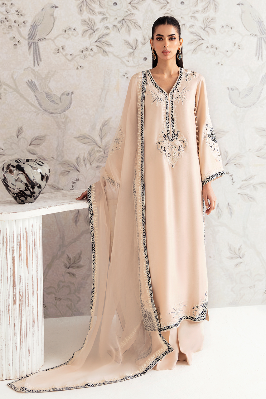https://cdn.shopify.com/s/files/1/0612/6423/2692/files/1O9A2091.png?v=1752496918
