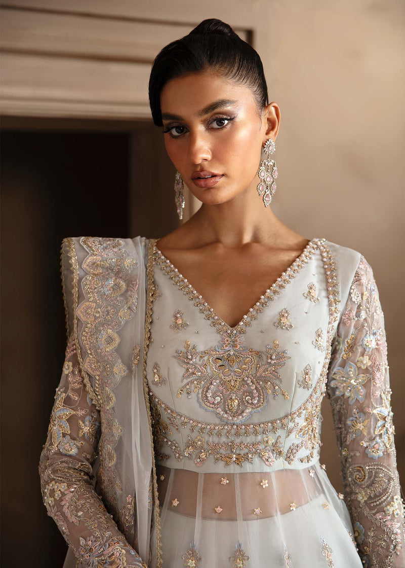 Akbar Aslam – Ophelia U-1550 Style