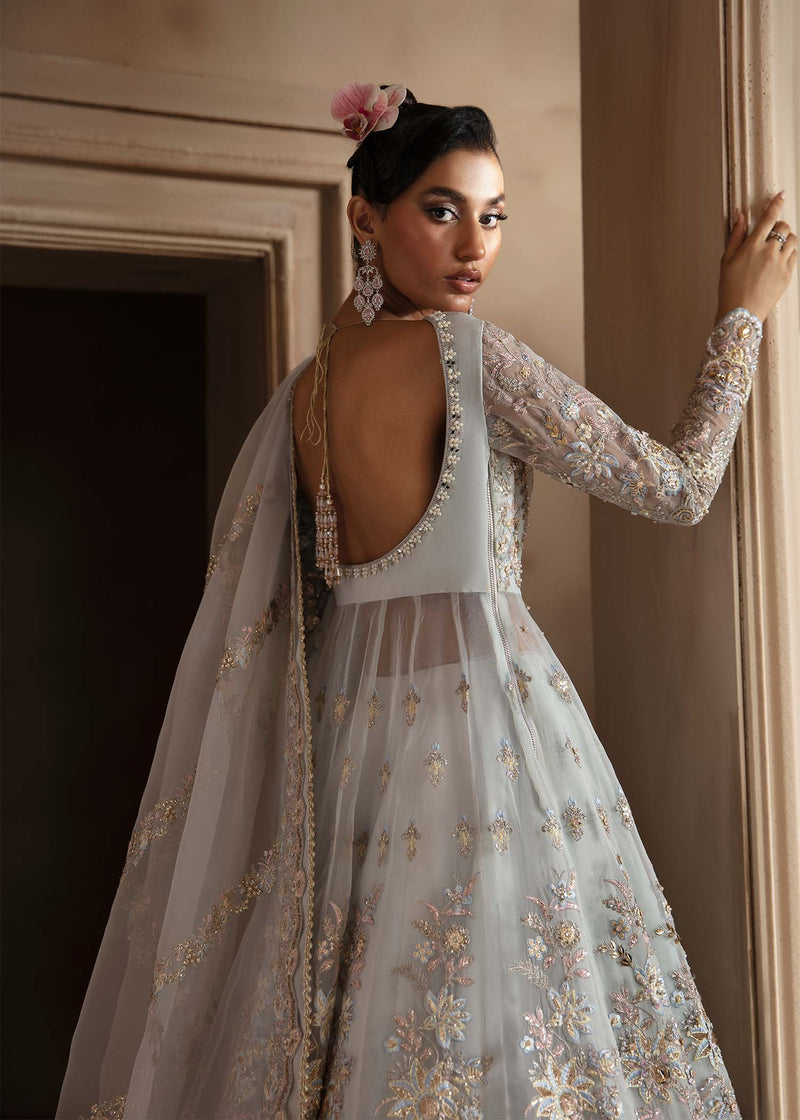 Akbar Aslam – Ophelia U-1550 Style