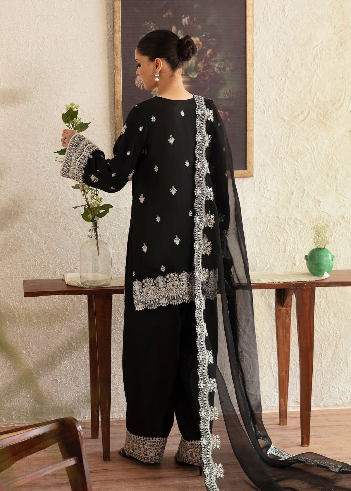 Soha - Ready To Ship