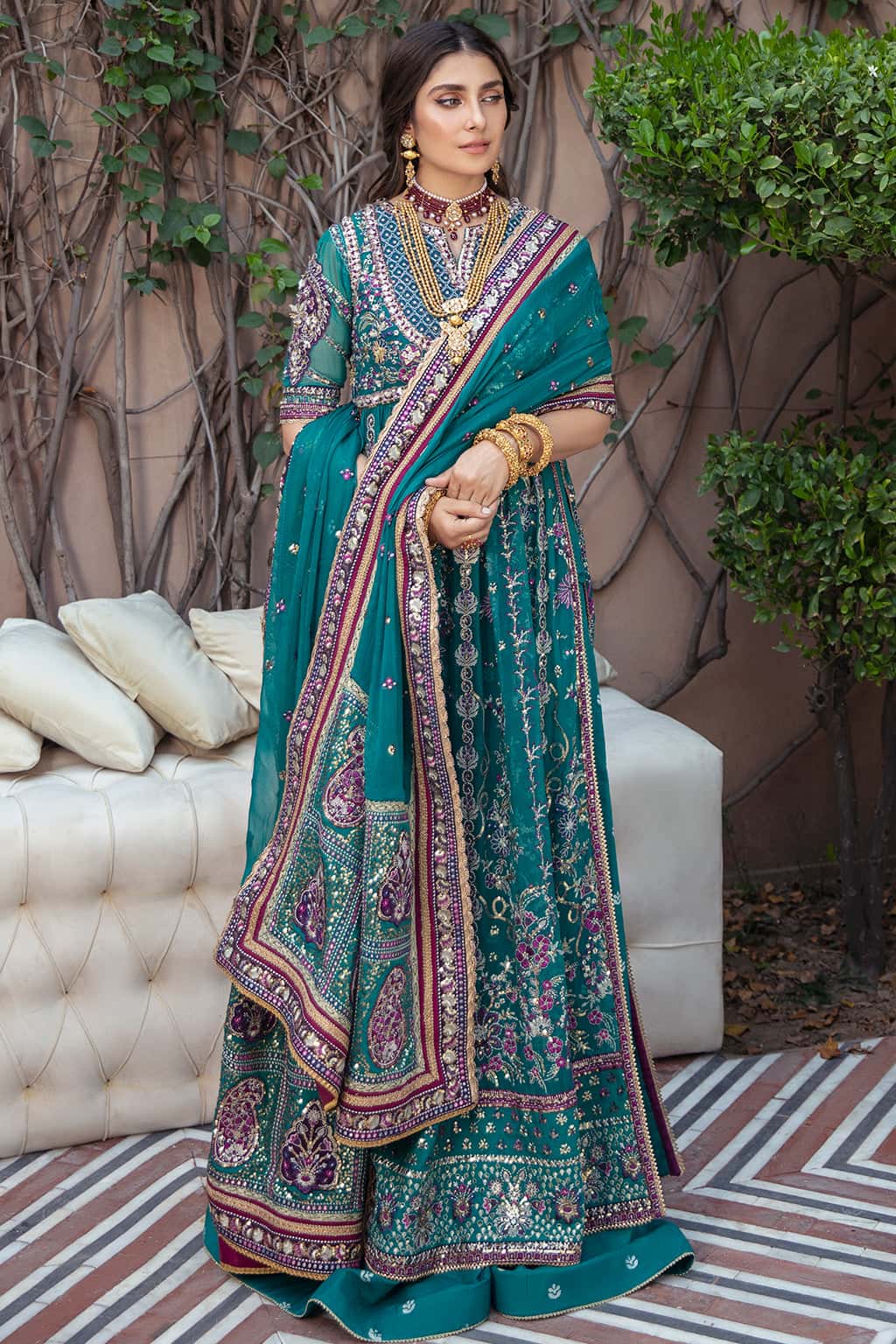 Embroidered silk Pants(As Shown)
