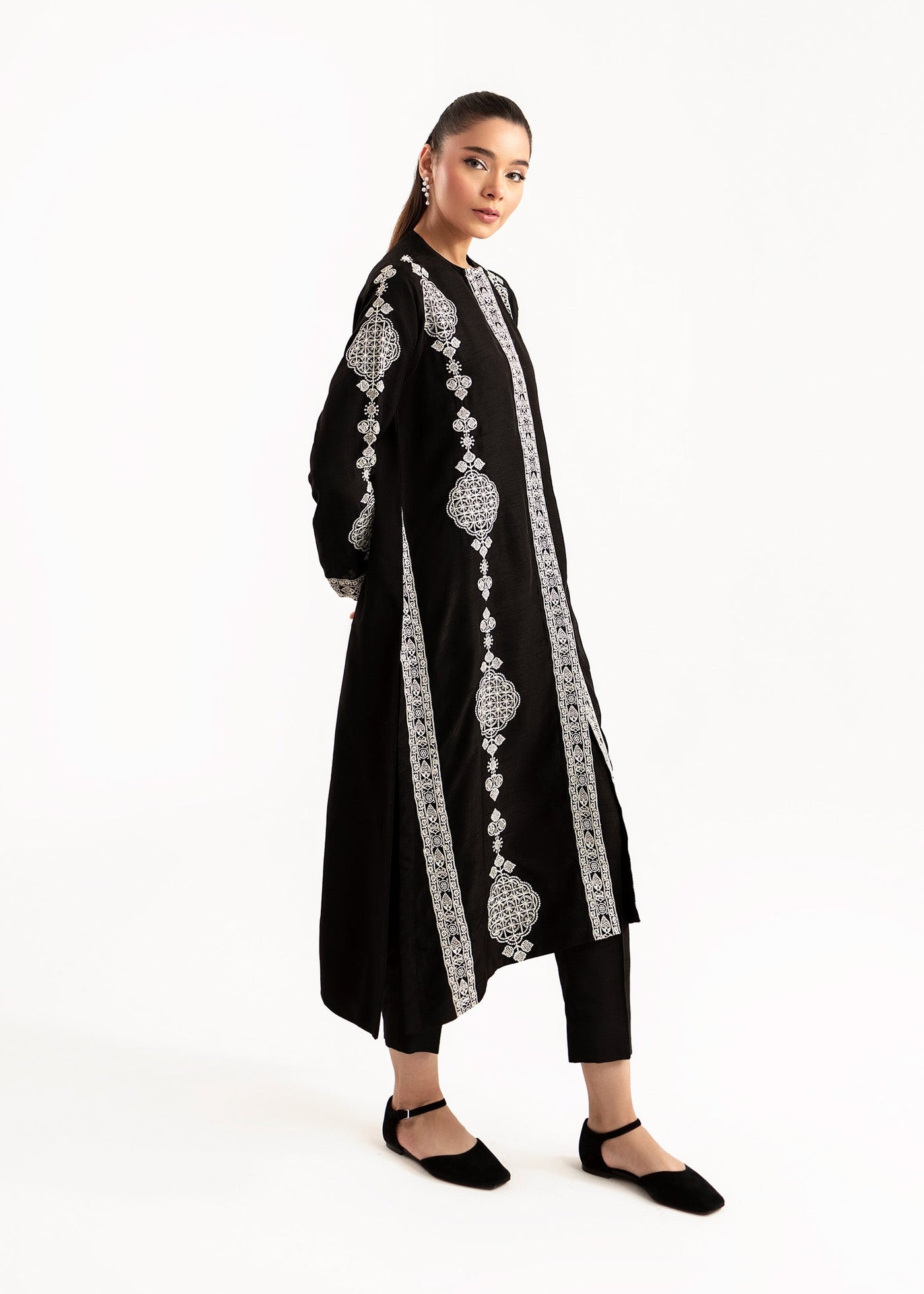 https://cdn.shopify.com/s/files/1/3006/7522/files/1Q9A0591.jpg?v=1742294870
