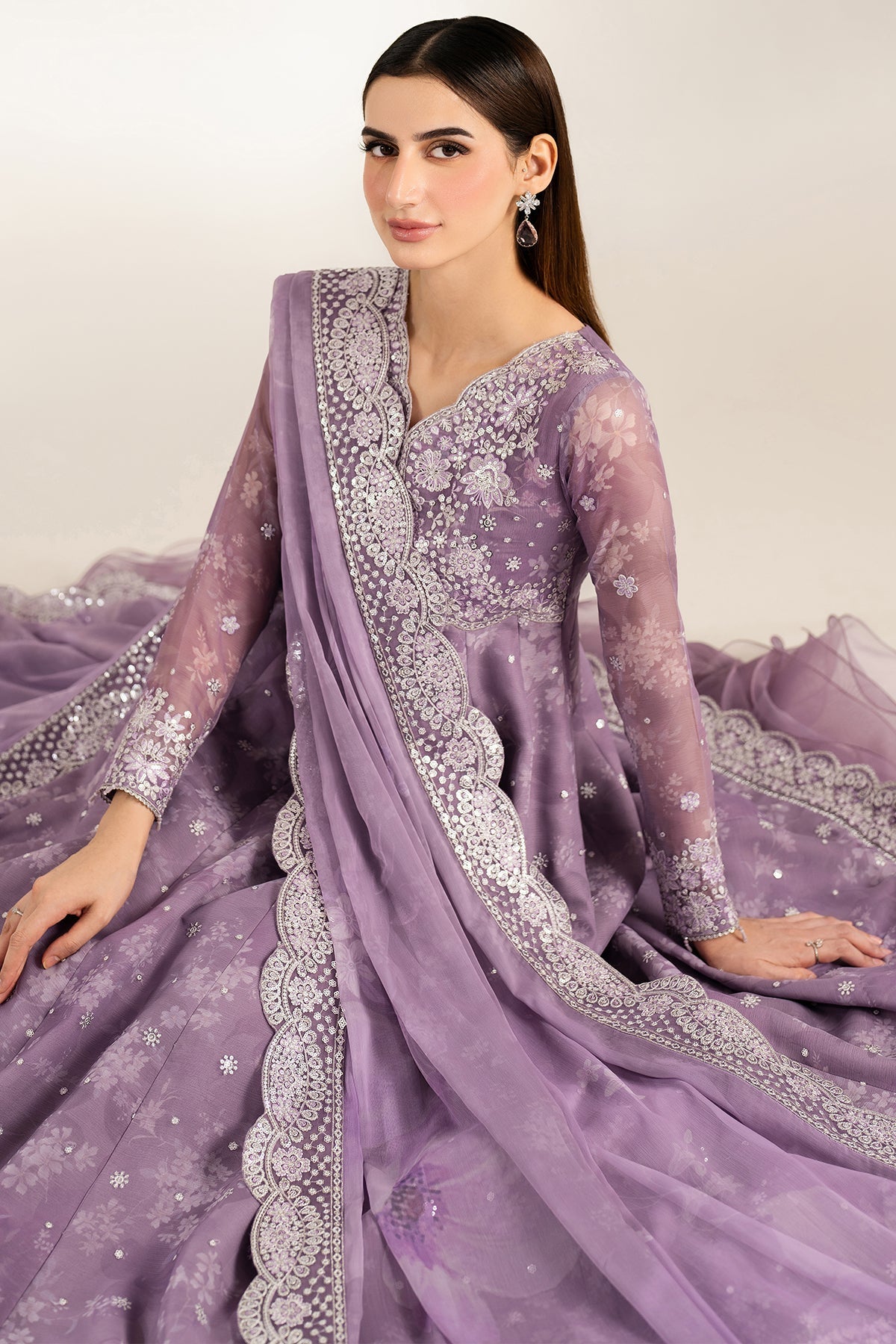 Farasha – Violet Dreams Style