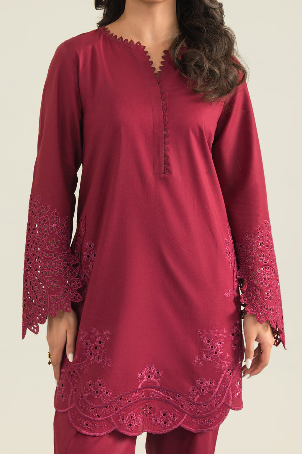 DH-04 (shirt)
