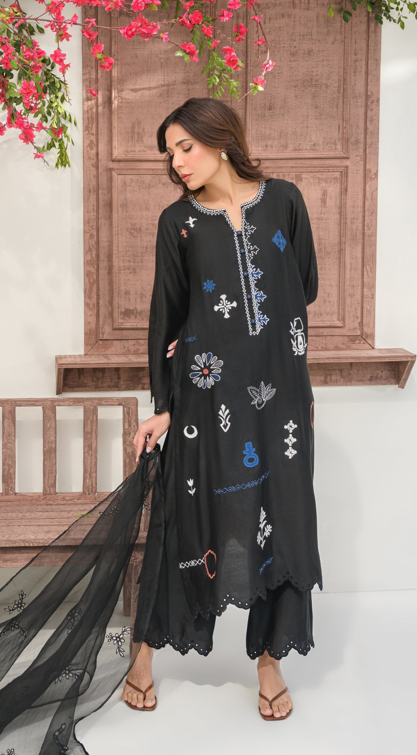 https://cdn.shopify.com/s/files/1/0654/4313/5706/files/1_04a60deb-6bc2-4bb8-978c-d0d5da3c5163.jpg?v=1769071814