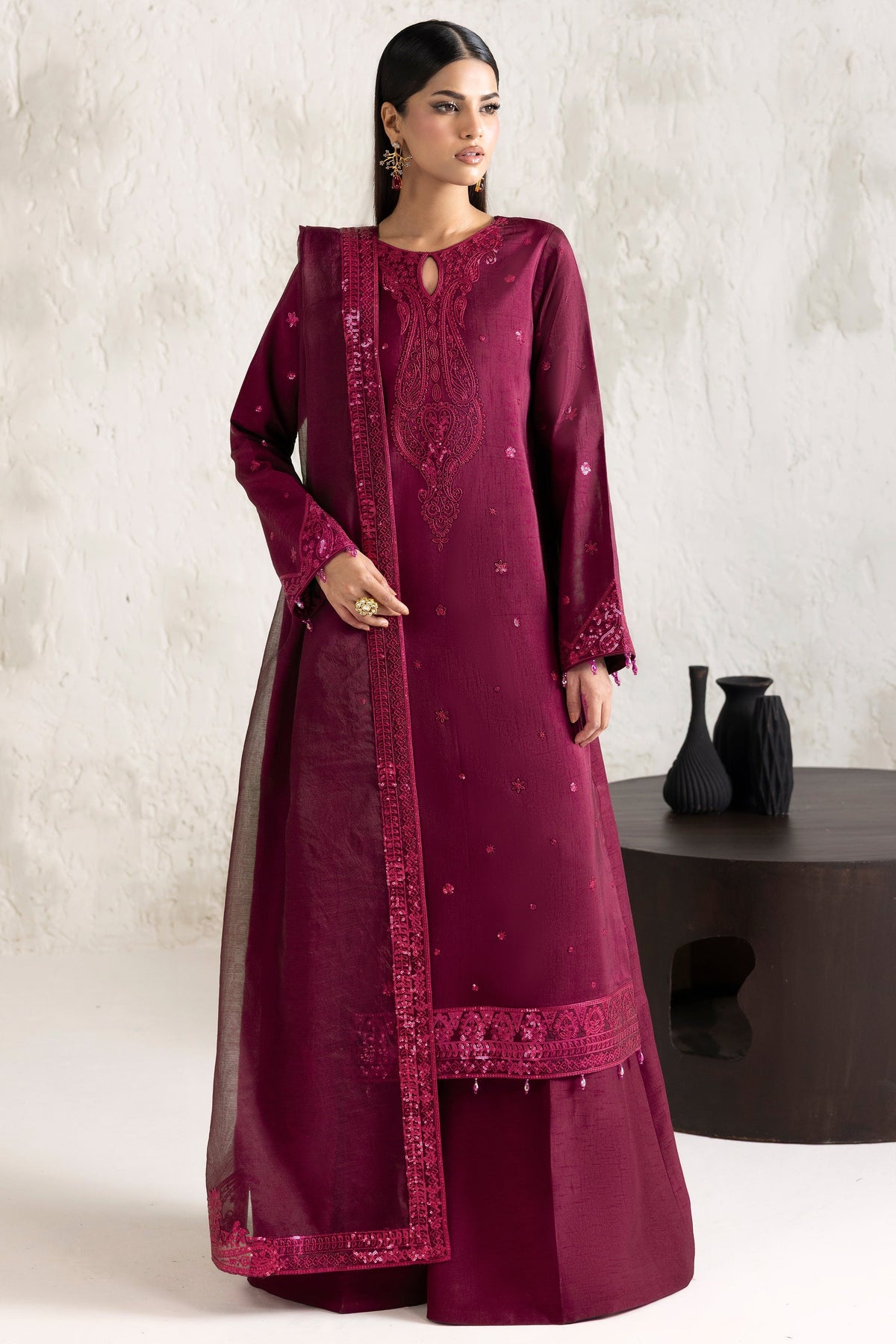 Farasha – Fuchsia Glow Style
