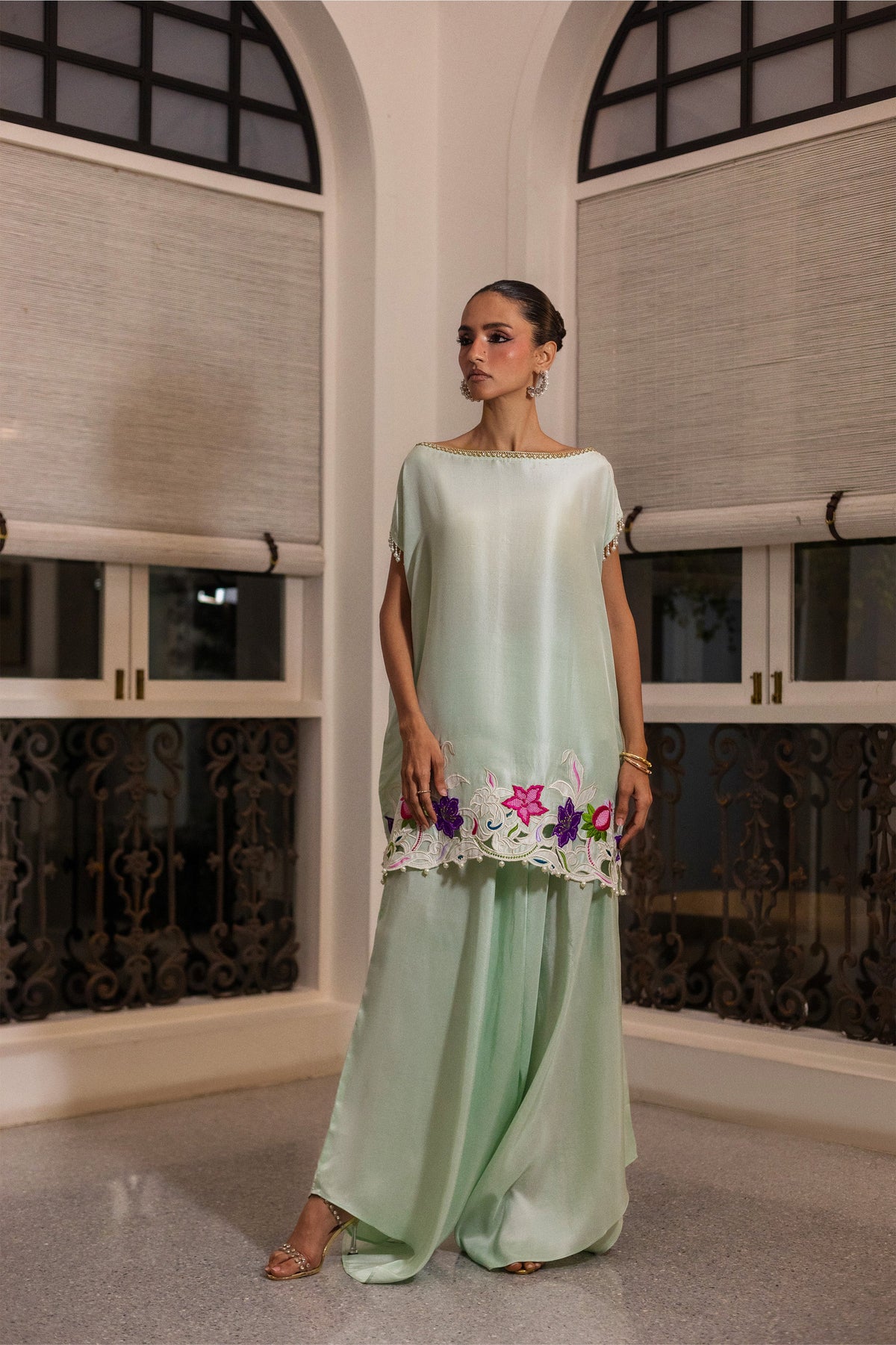 NYANZA OFFSHOULDER