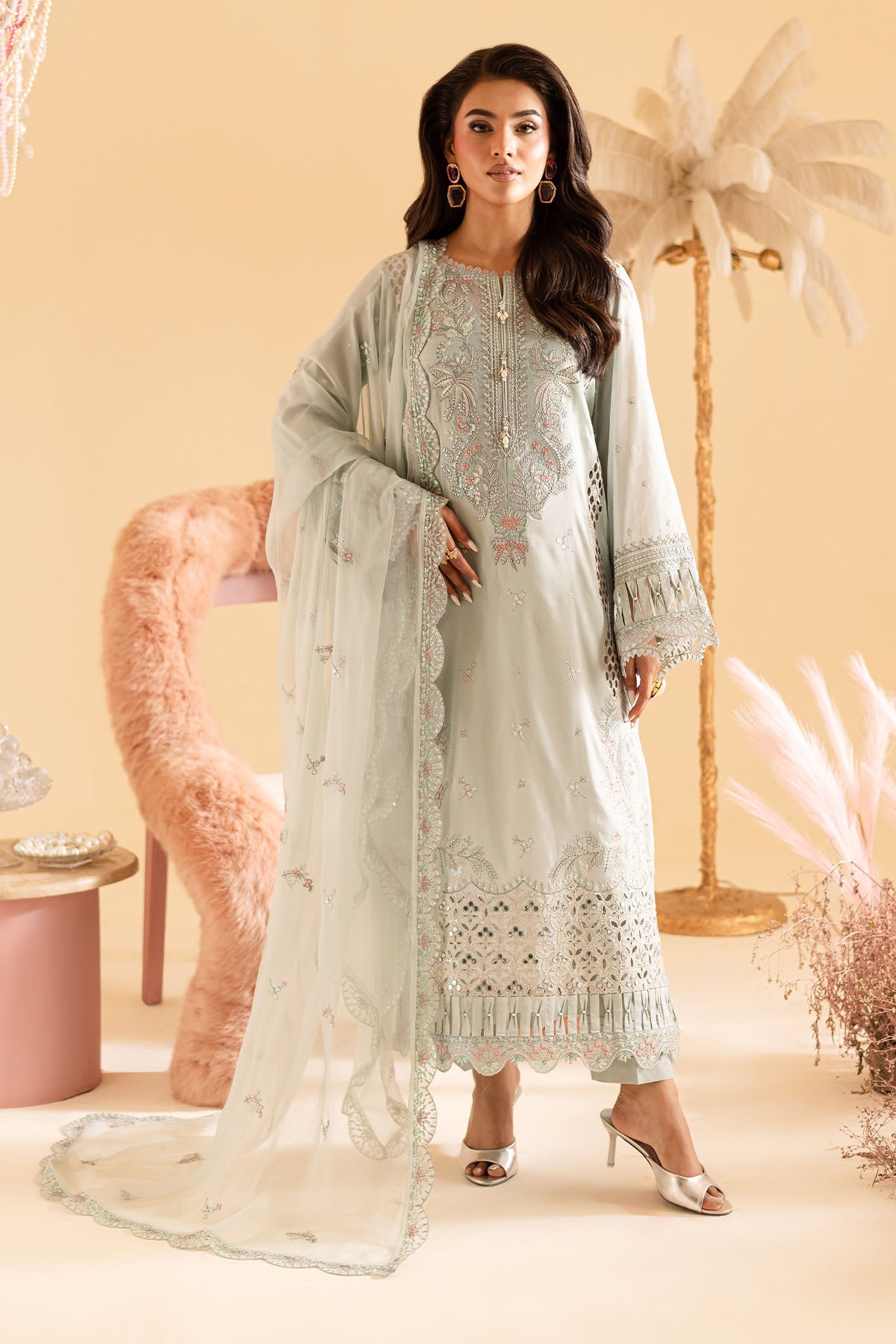 https://cdn.shopify.com/s/files/1/0551/9487/8152/files/1_7dd6cf94-7cc7-4837-9654-1b07041456e2.jpg?v=1751313426