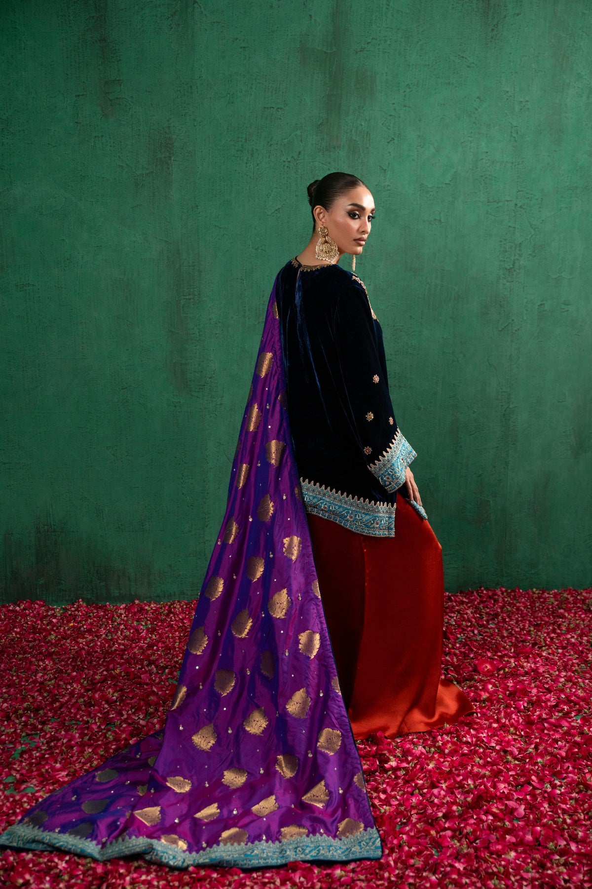 MUMTAZ