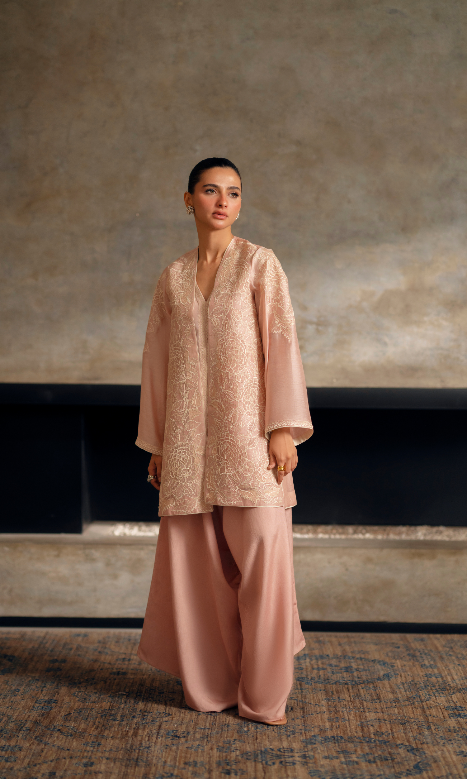The Elina Set