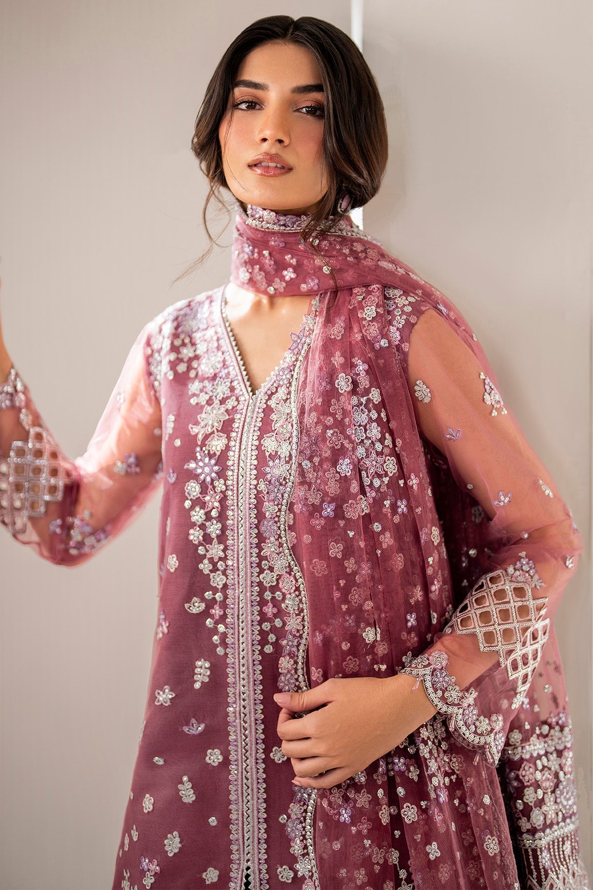 Farasha – Ariana Style
