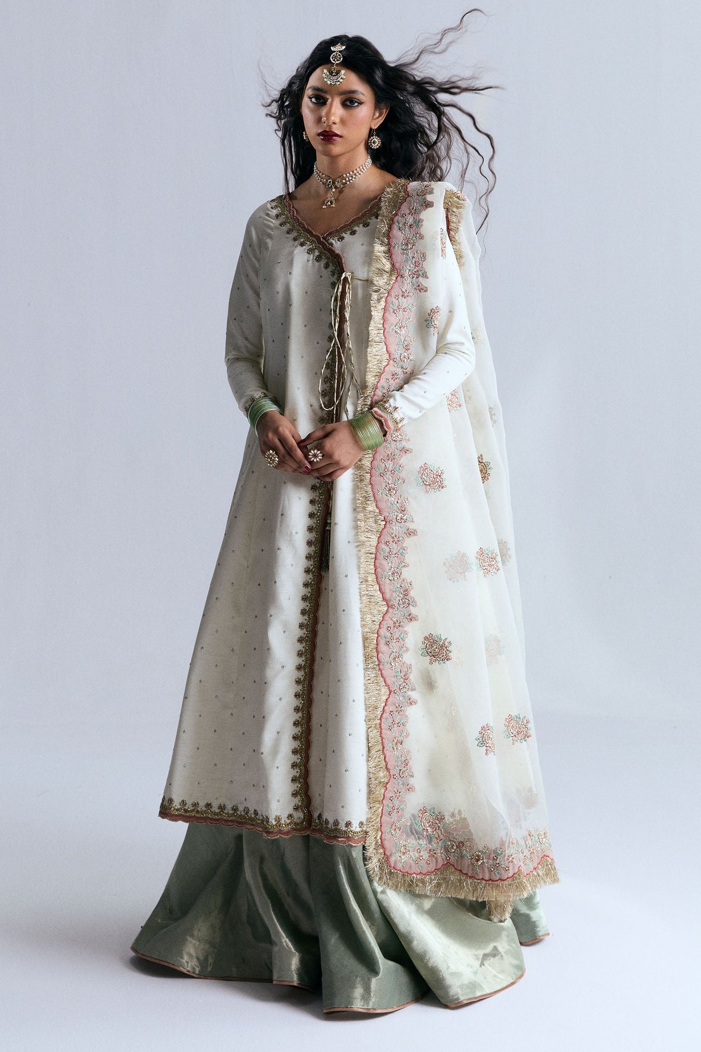 SURKHAAB