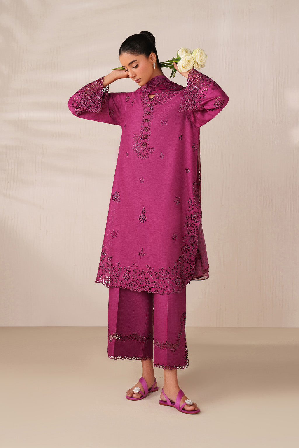 UE-593 Embroidered Textured Lawn