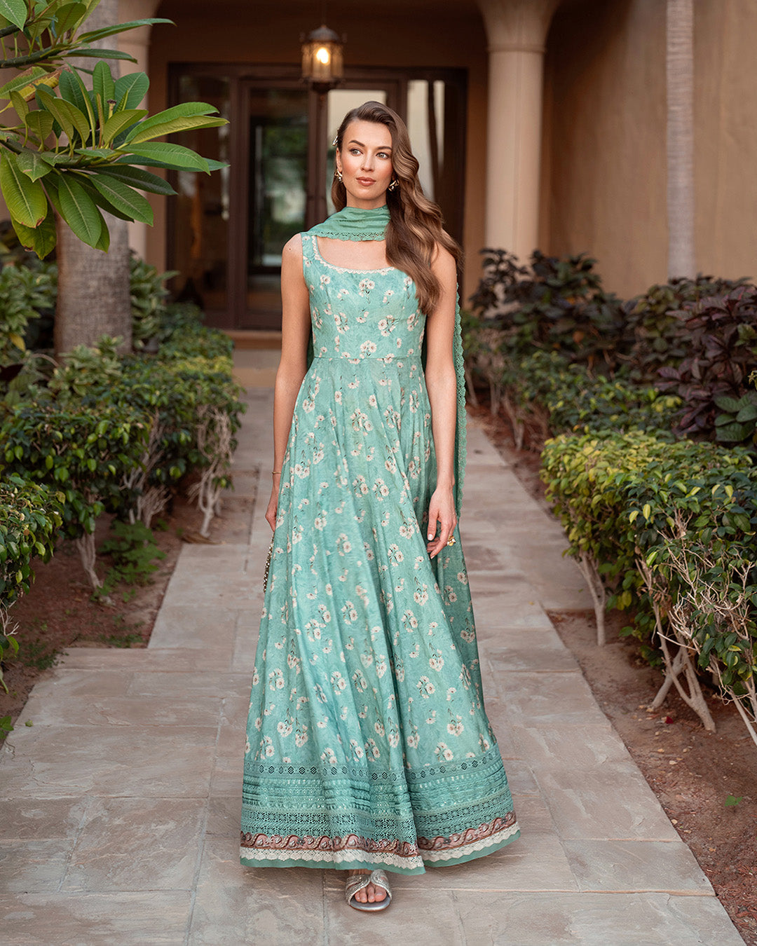 https://cdn.shopify.com/s/files/1/0262/2531/1795/files/1_55379d9e-ff3d-4130-af4d-f3303206b1a1.jpg?v=1714993642