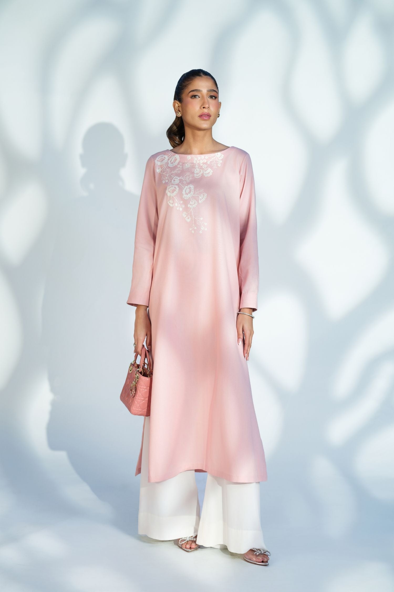 https://cdn.shopify.com/s/files/1/0894/4264/8354/files/1_e3d18724-0f58-42c7-b6bb-b7bb68321301.jpg?v=1742632687