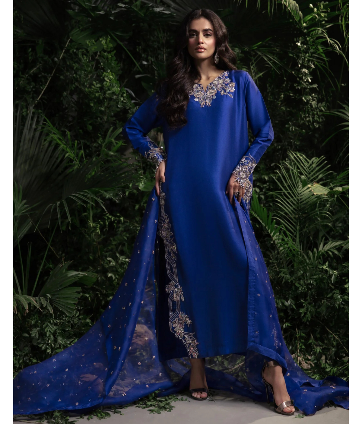 LUNA- Luxury Pret'24  - 2