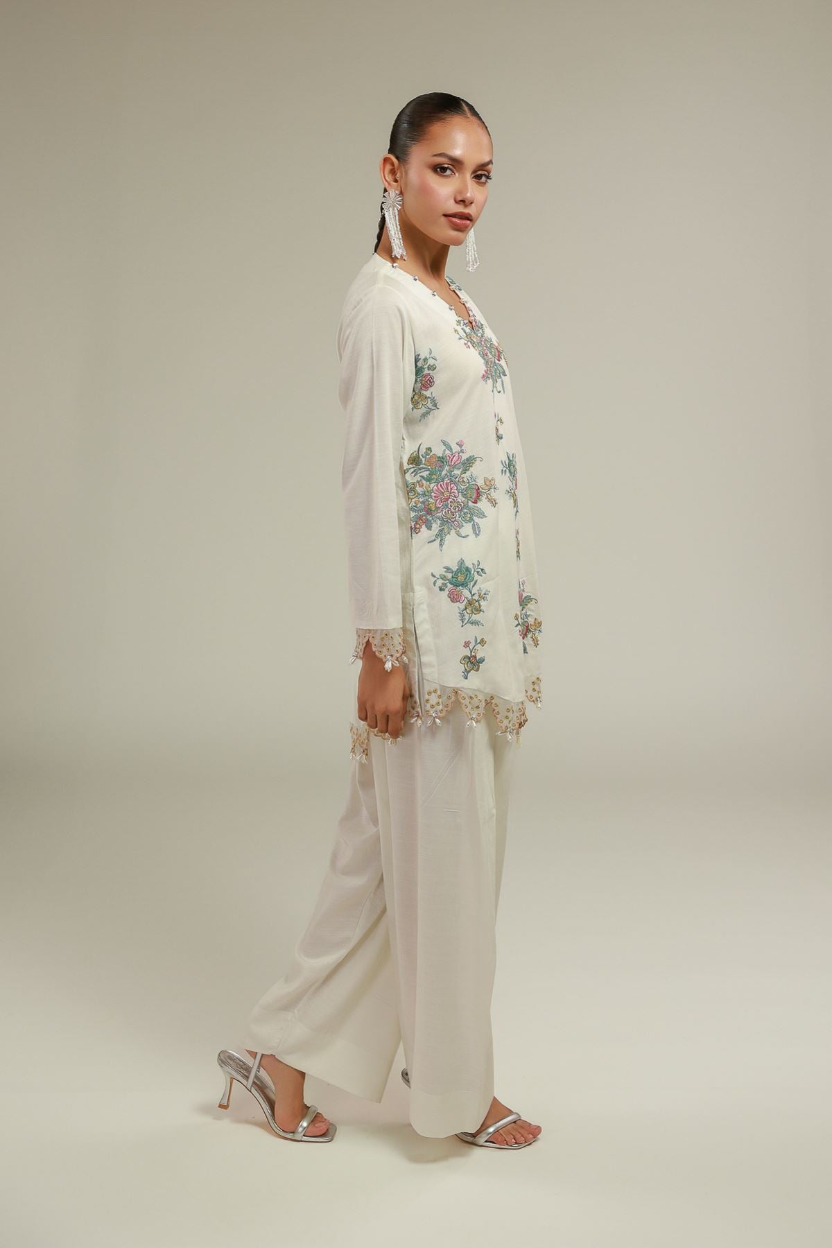 Floral V-Neck Kurta