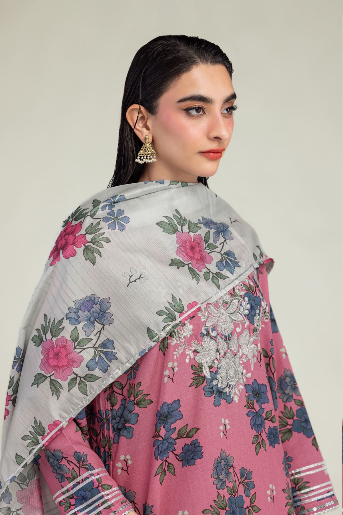 Floral Mesuri Dupatta
