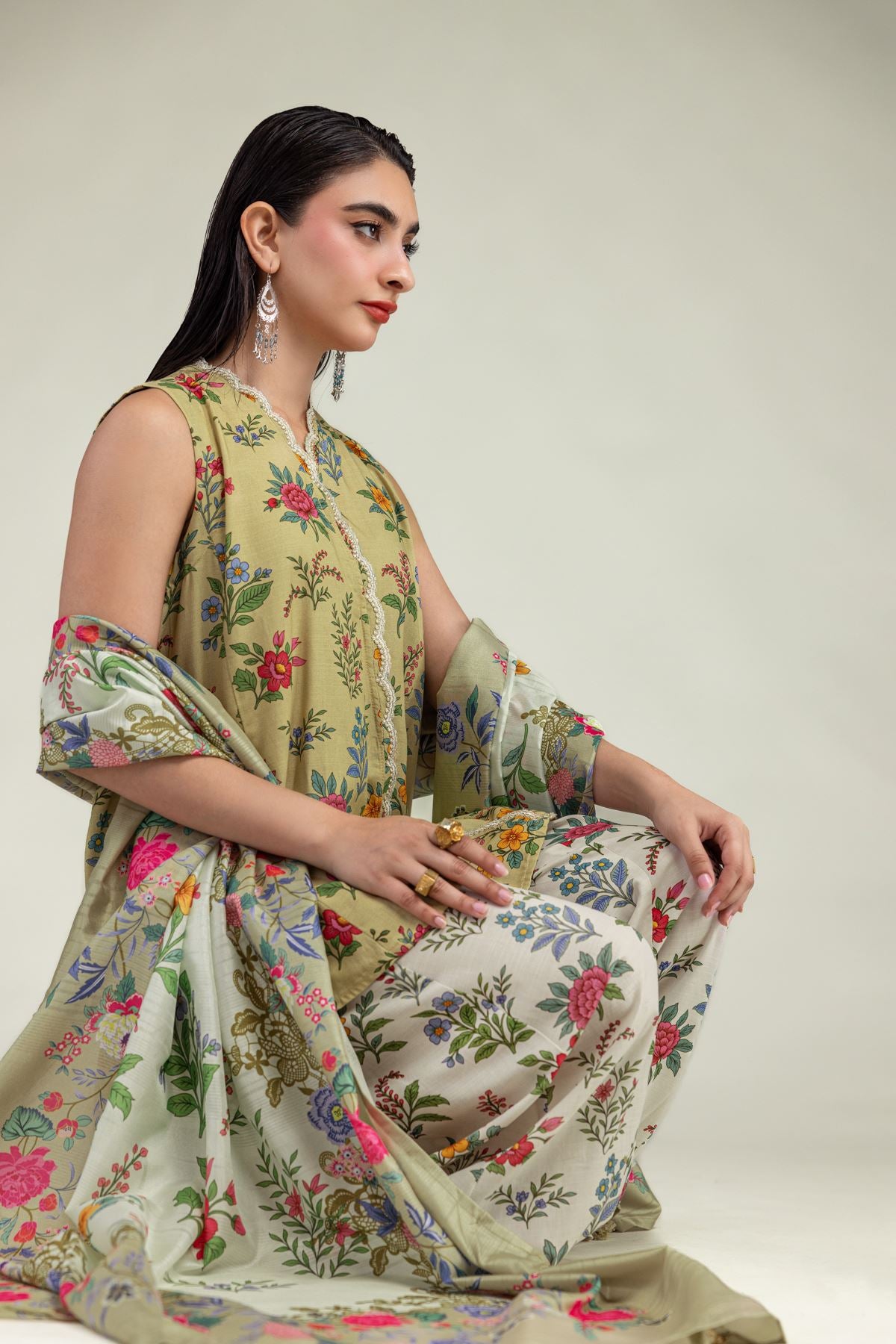 Floral Beige Dupatta