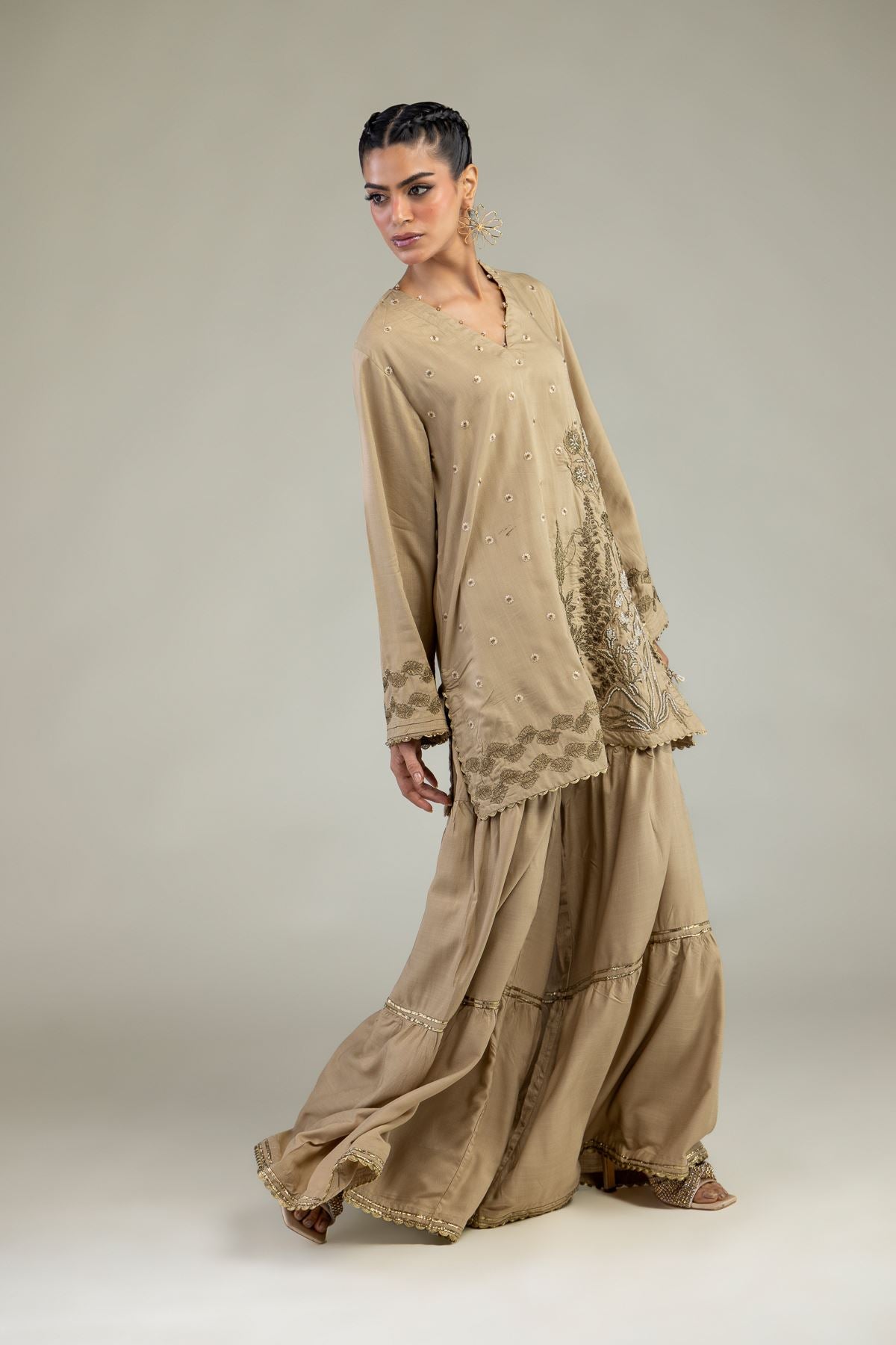 Floral V-Neck Kurta