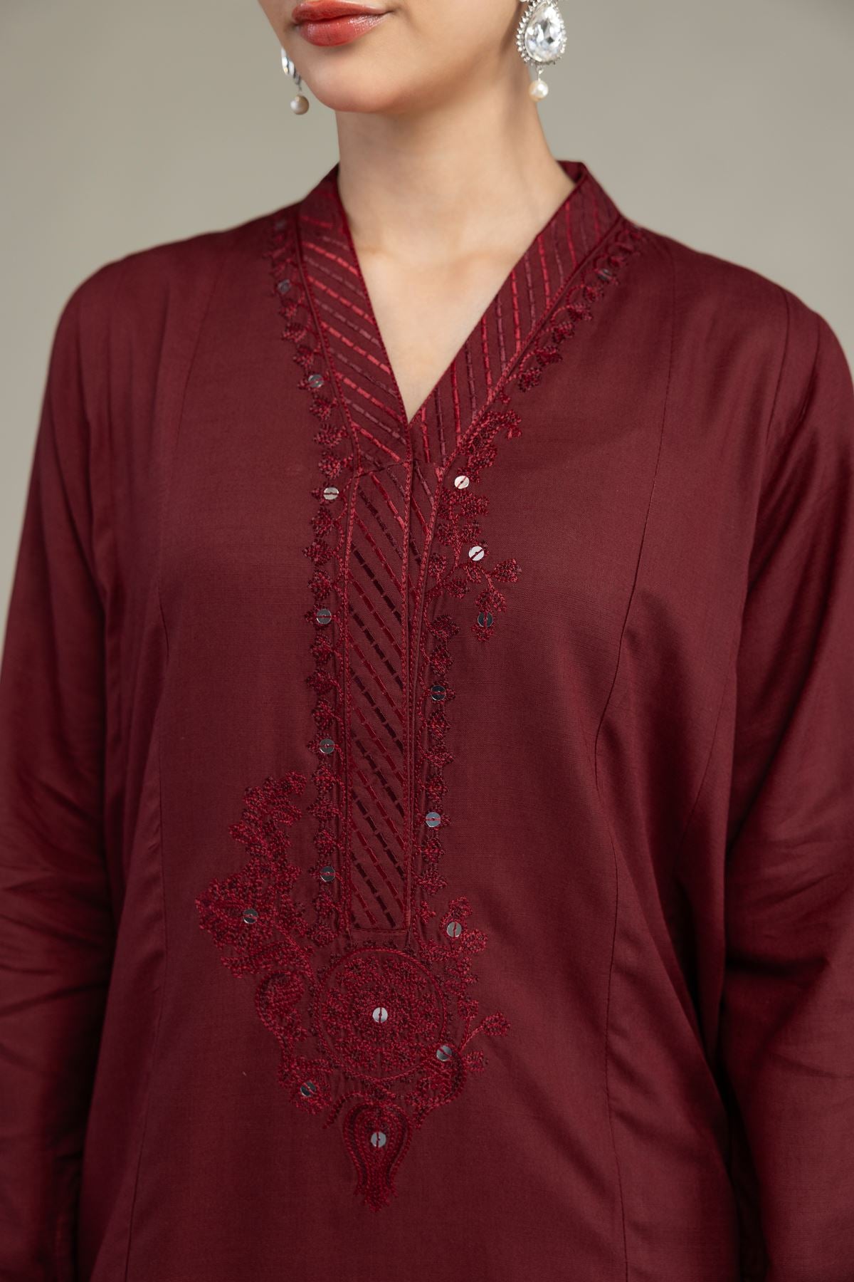 Maroon V-Neck Kurta