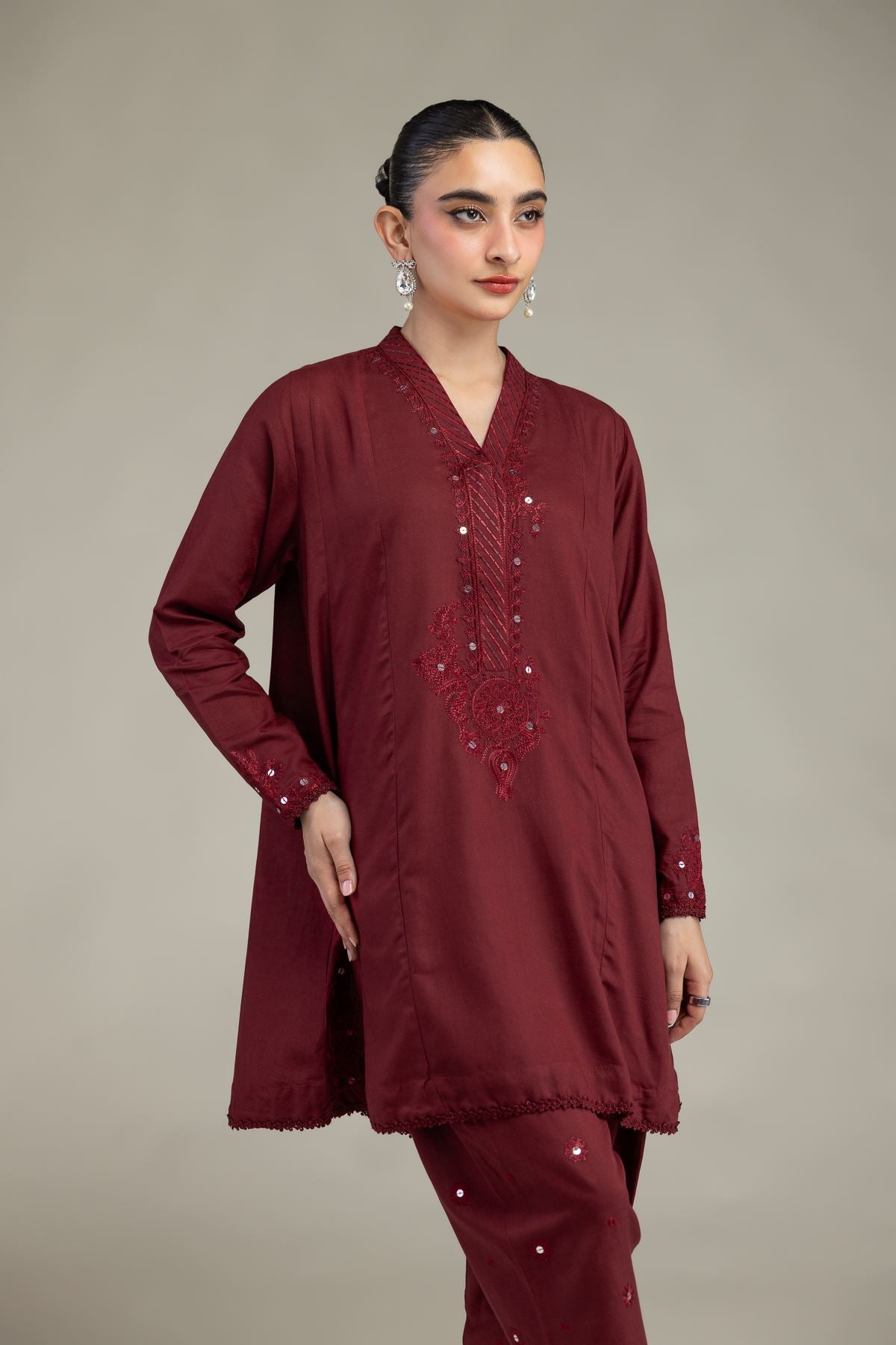 Maroon V-Neck Kurta