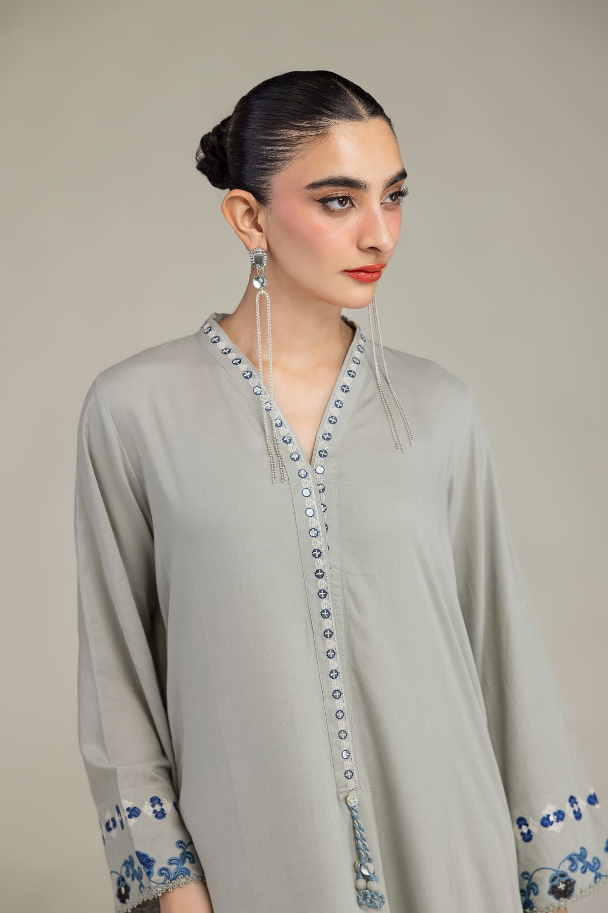 Floral V-Neck Kurta