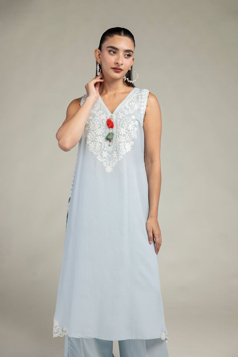 Sleeveless V-Neck Kurta