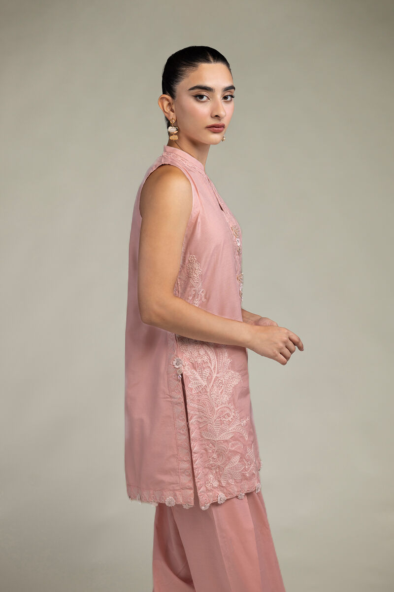 Sleeveless Pink Kurta