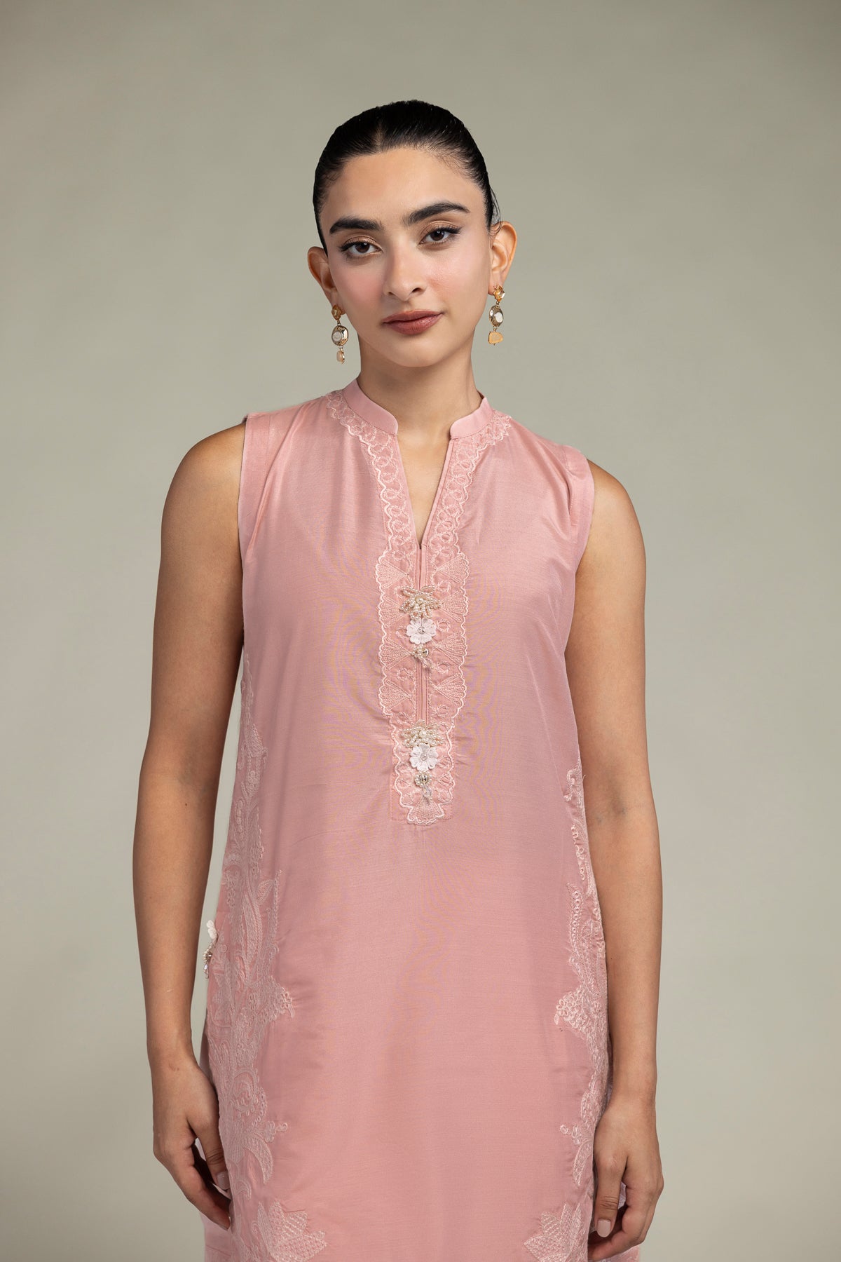 Sleeveless Pink Kurta