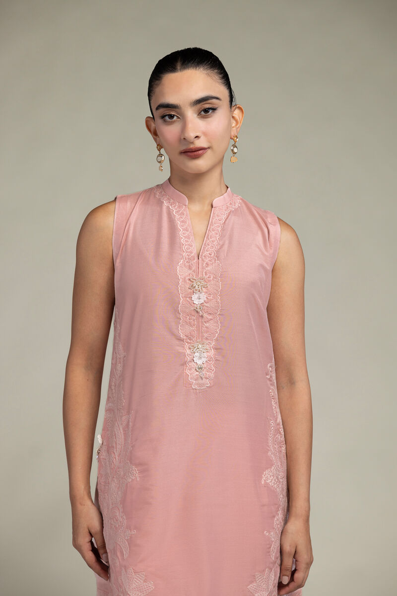 Sleeveless Pink Kurta