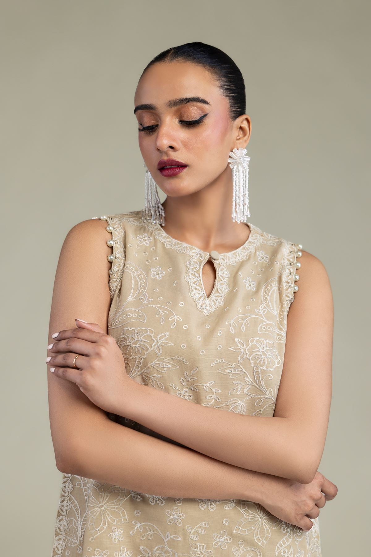 Beige Sleeveless Kurta