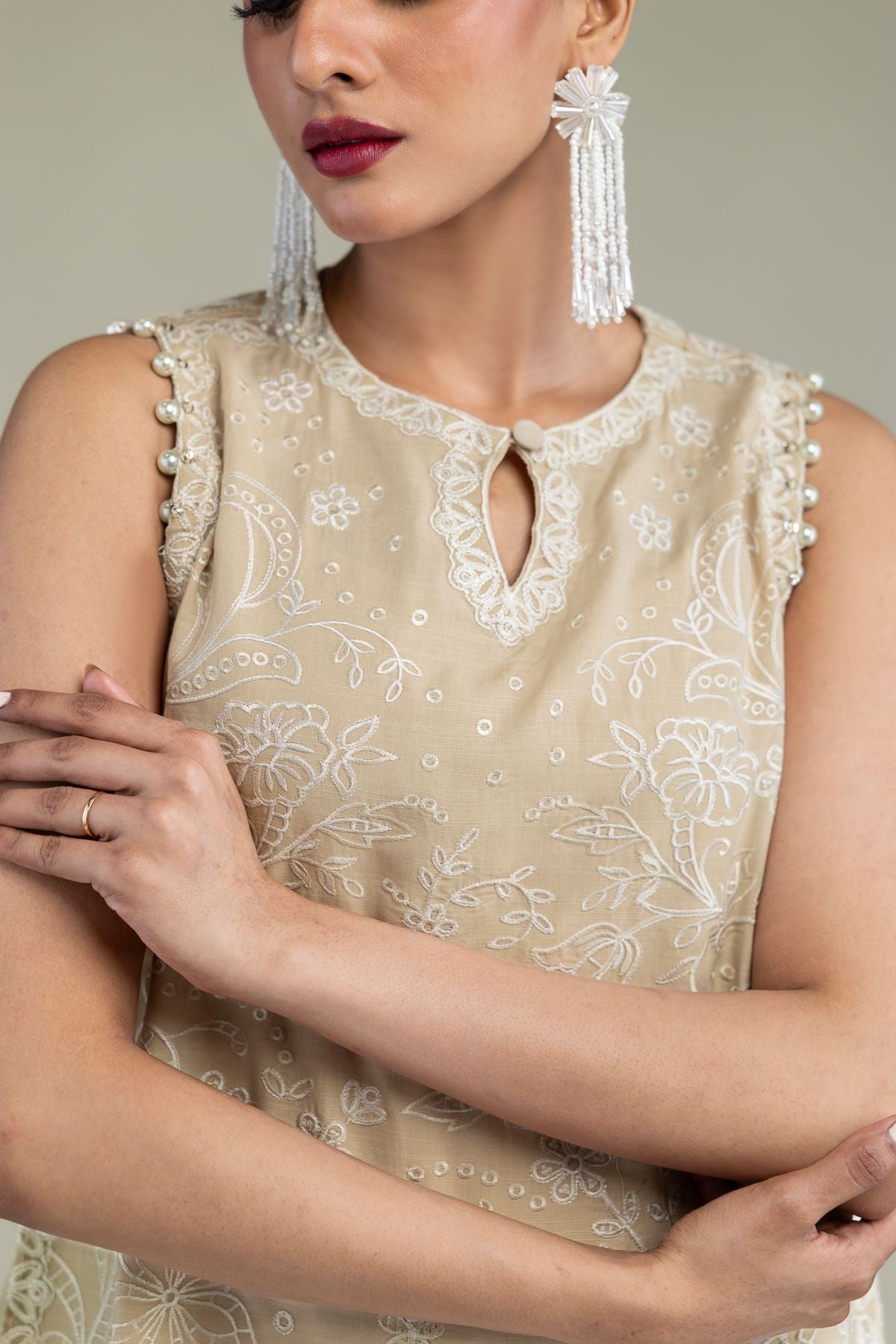 Beige Sleeveless Kurta