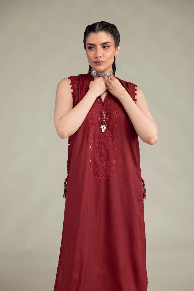 Sleeveless Longline Kurta