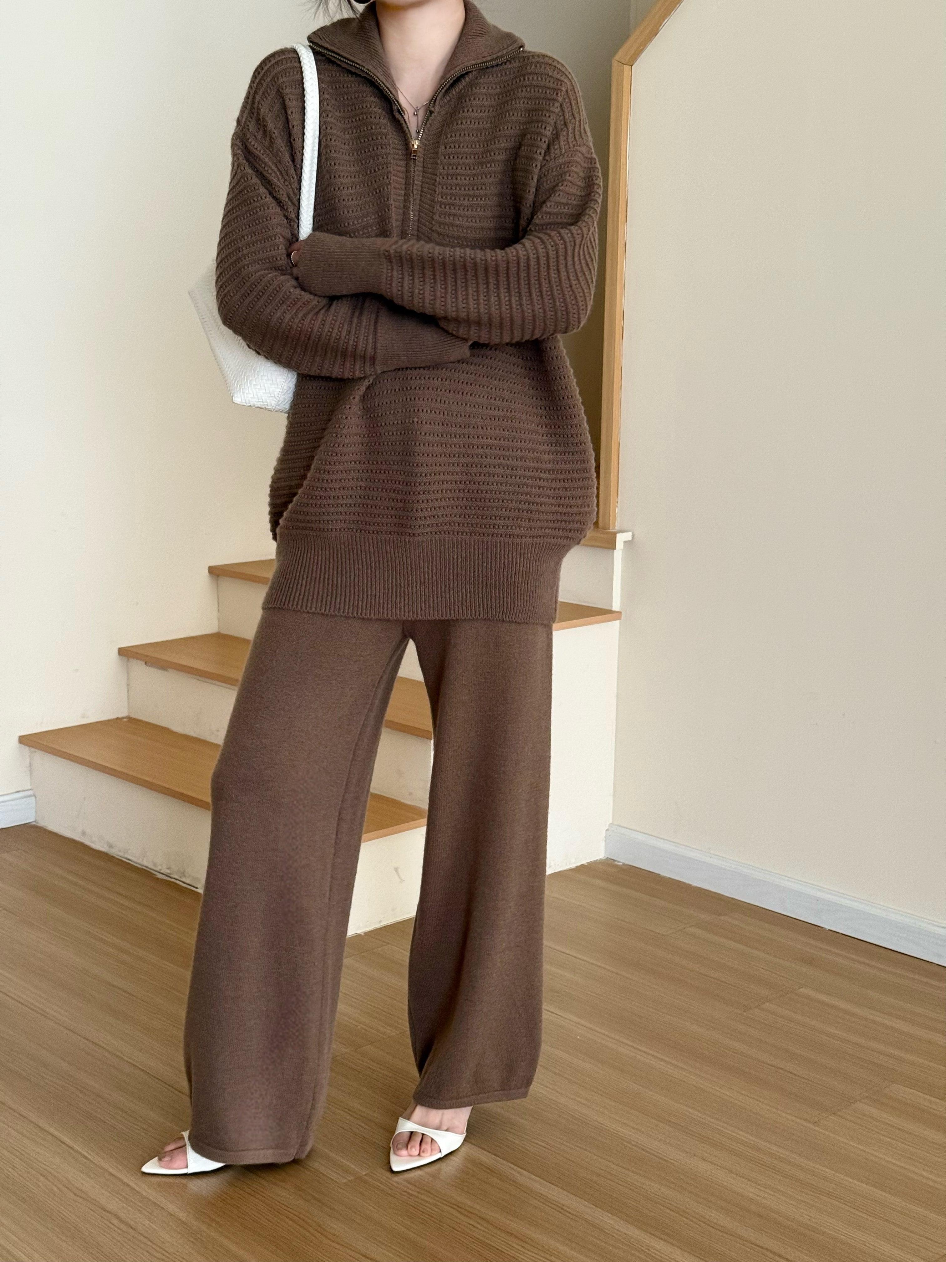 LOLO KNIT DETAIL SUIT BROWN