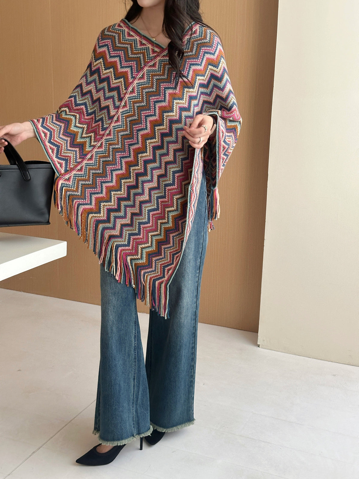 Kai Zig Zag Chevron Knitted Cape Blue