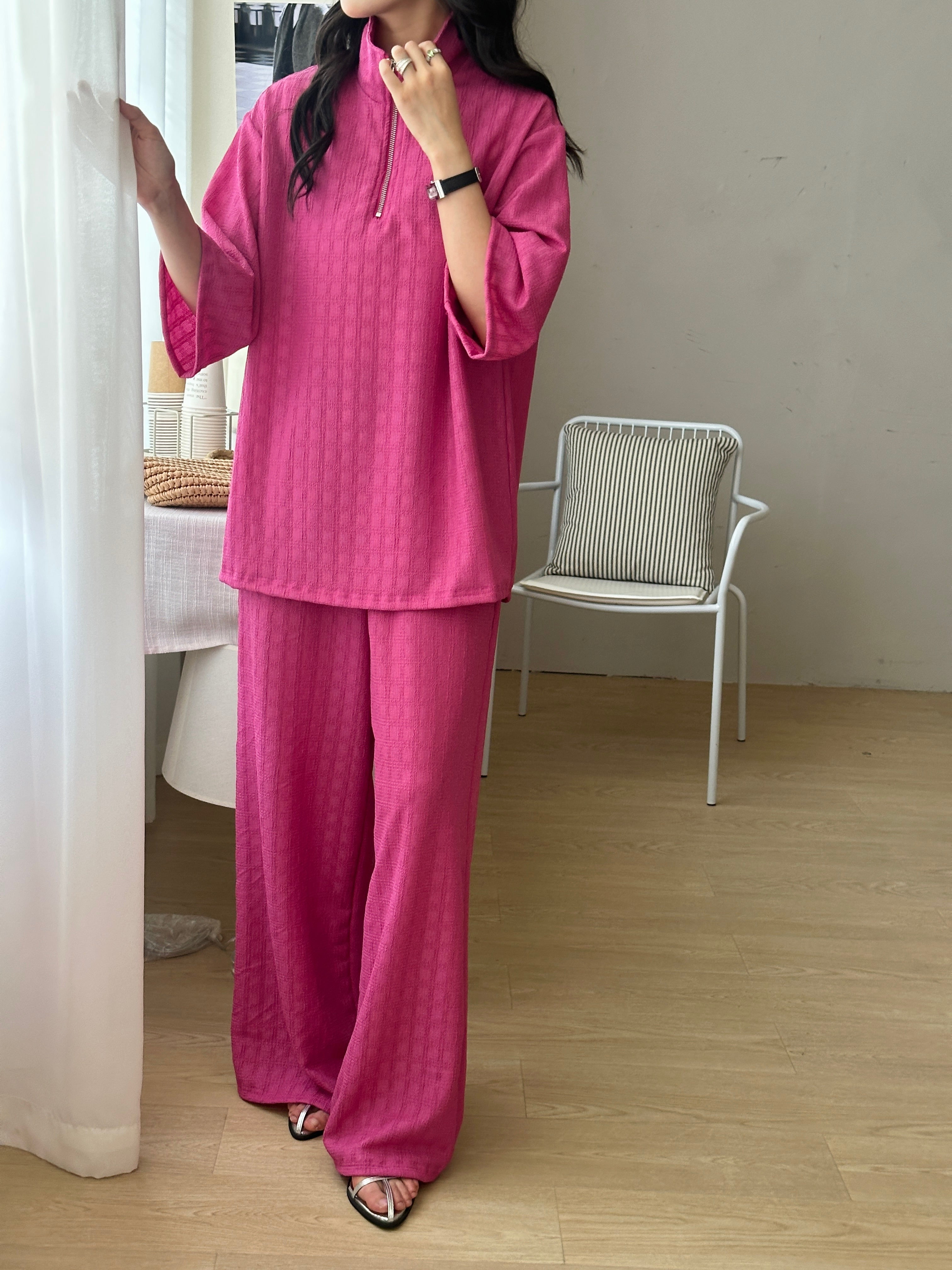 Raha Fuchsia Textured Suit with Zipper