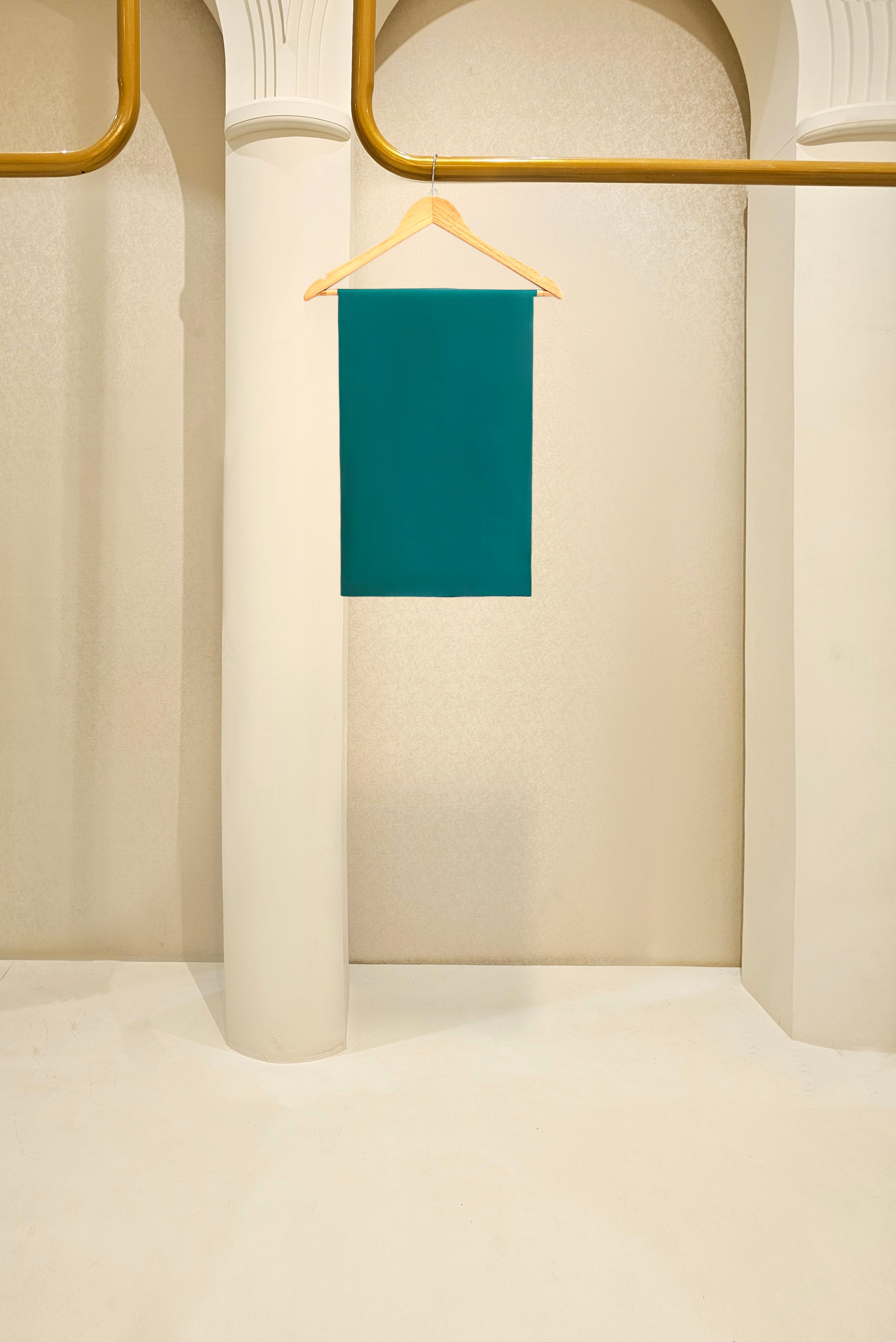 Amara ( Poison green )