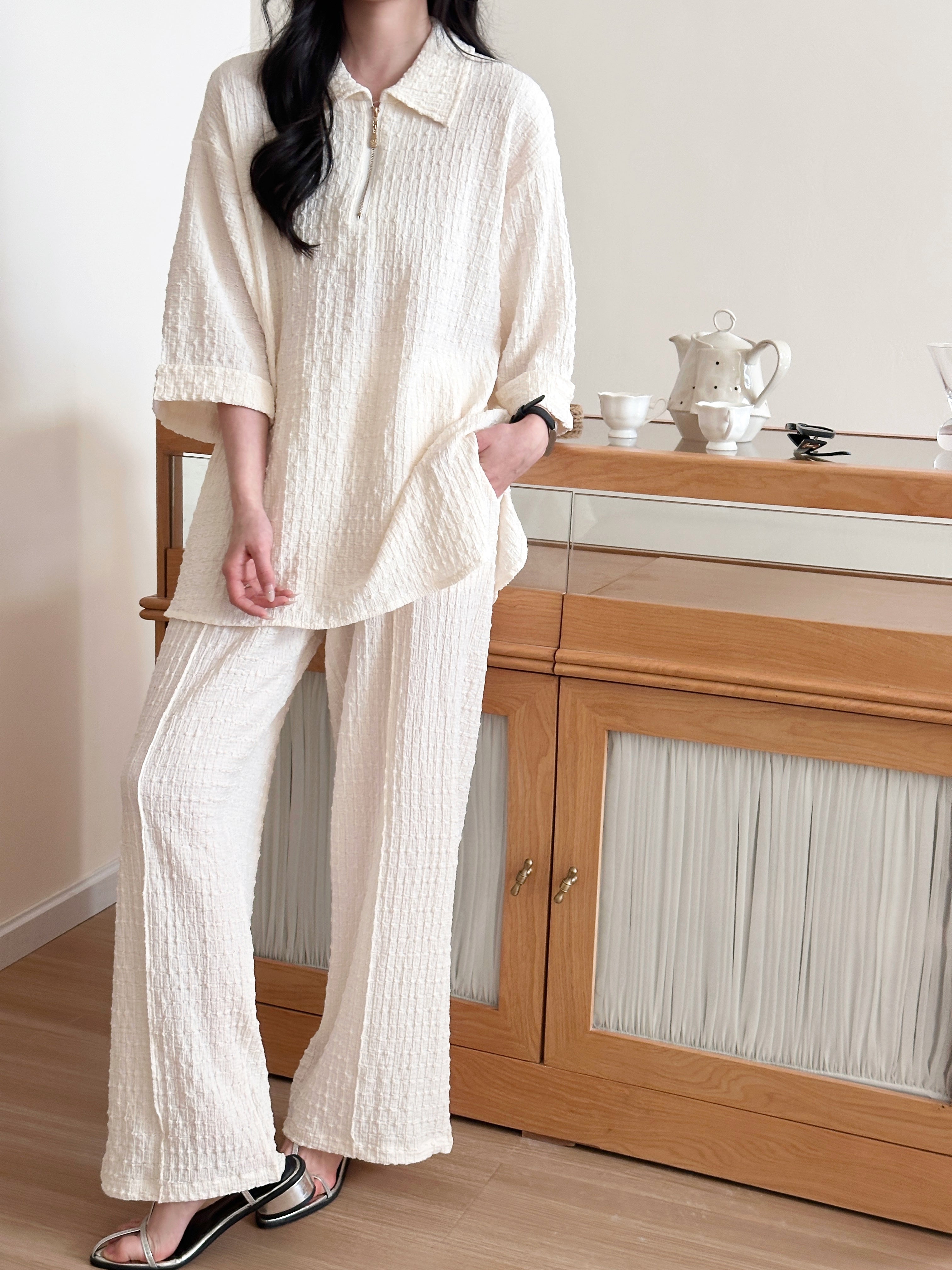 Kaya Textured Suit Offwhite with Zipper