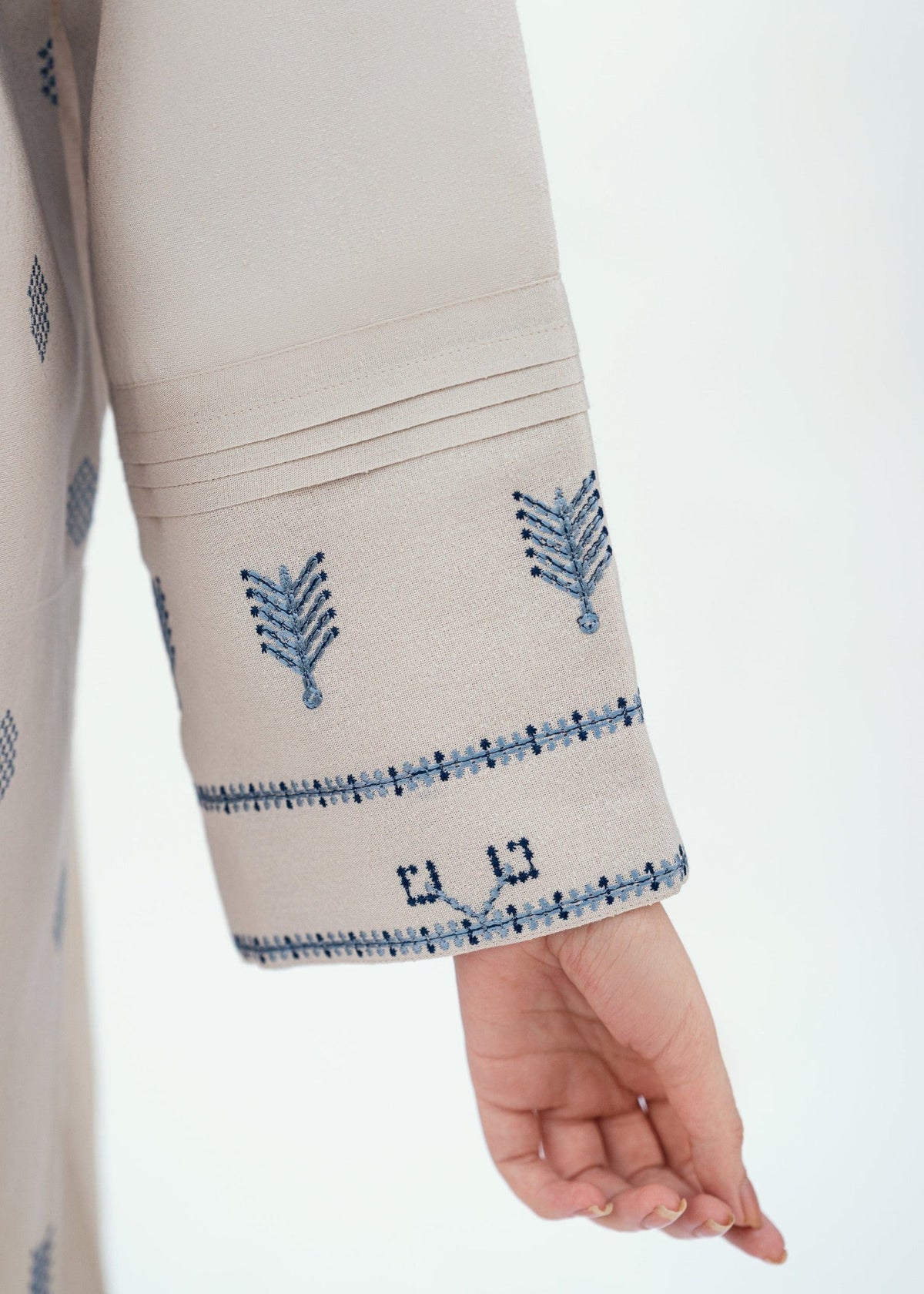 Karandi Kurta Set in Ivory, prussian blue
