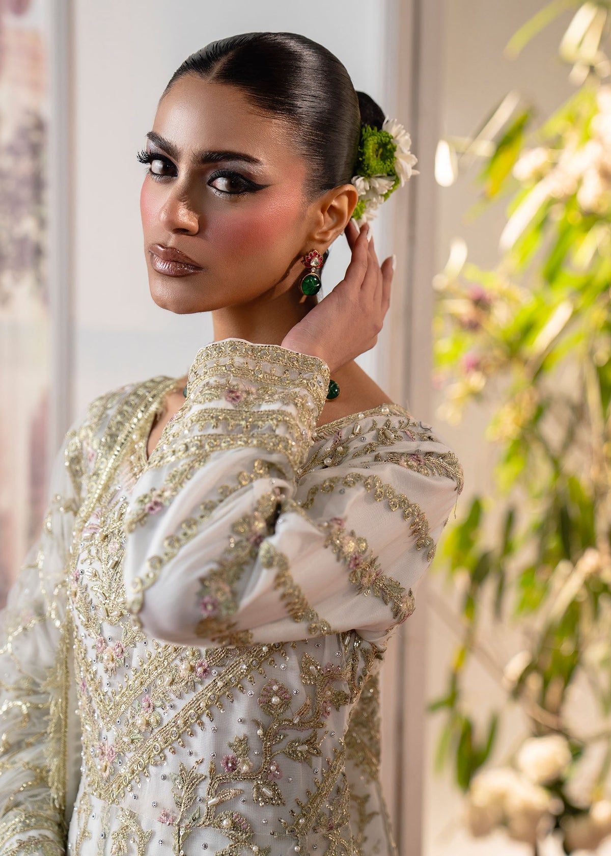 Roshni 