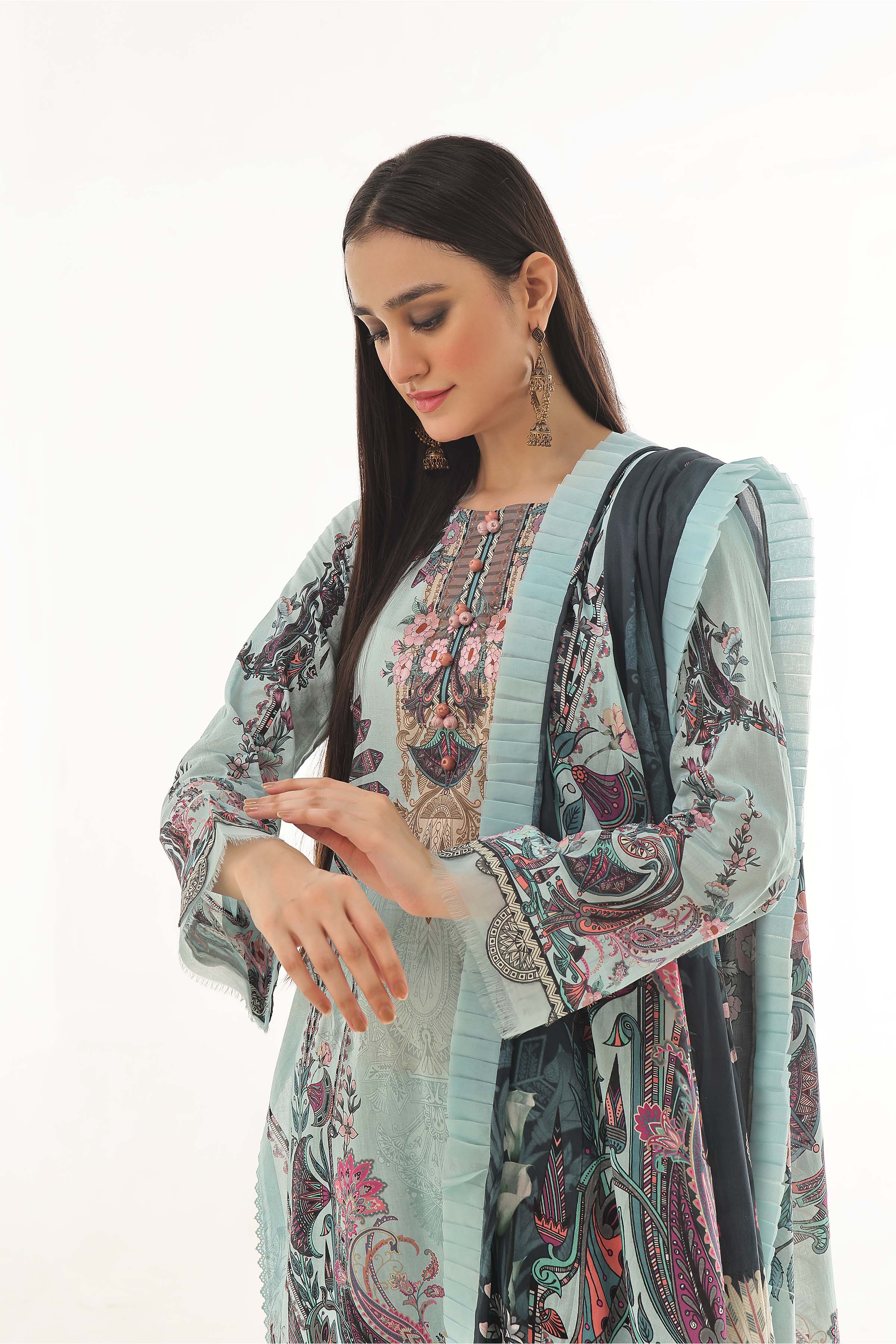 ROSHNI LAWN 20251000000023695