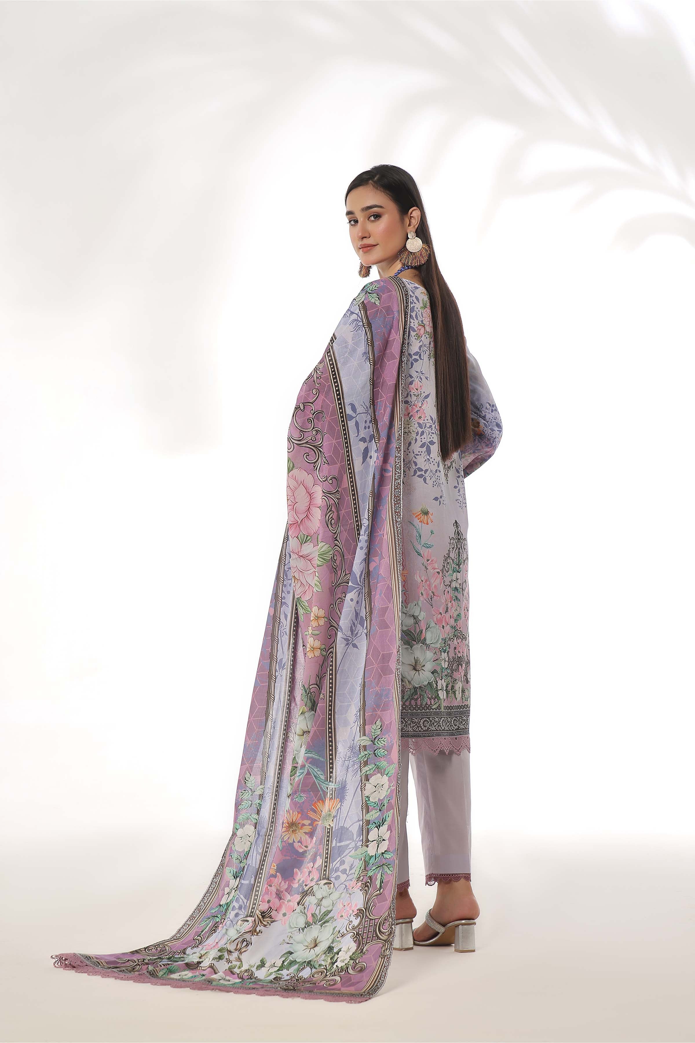 ROSHNI LAWN 20251000000023704