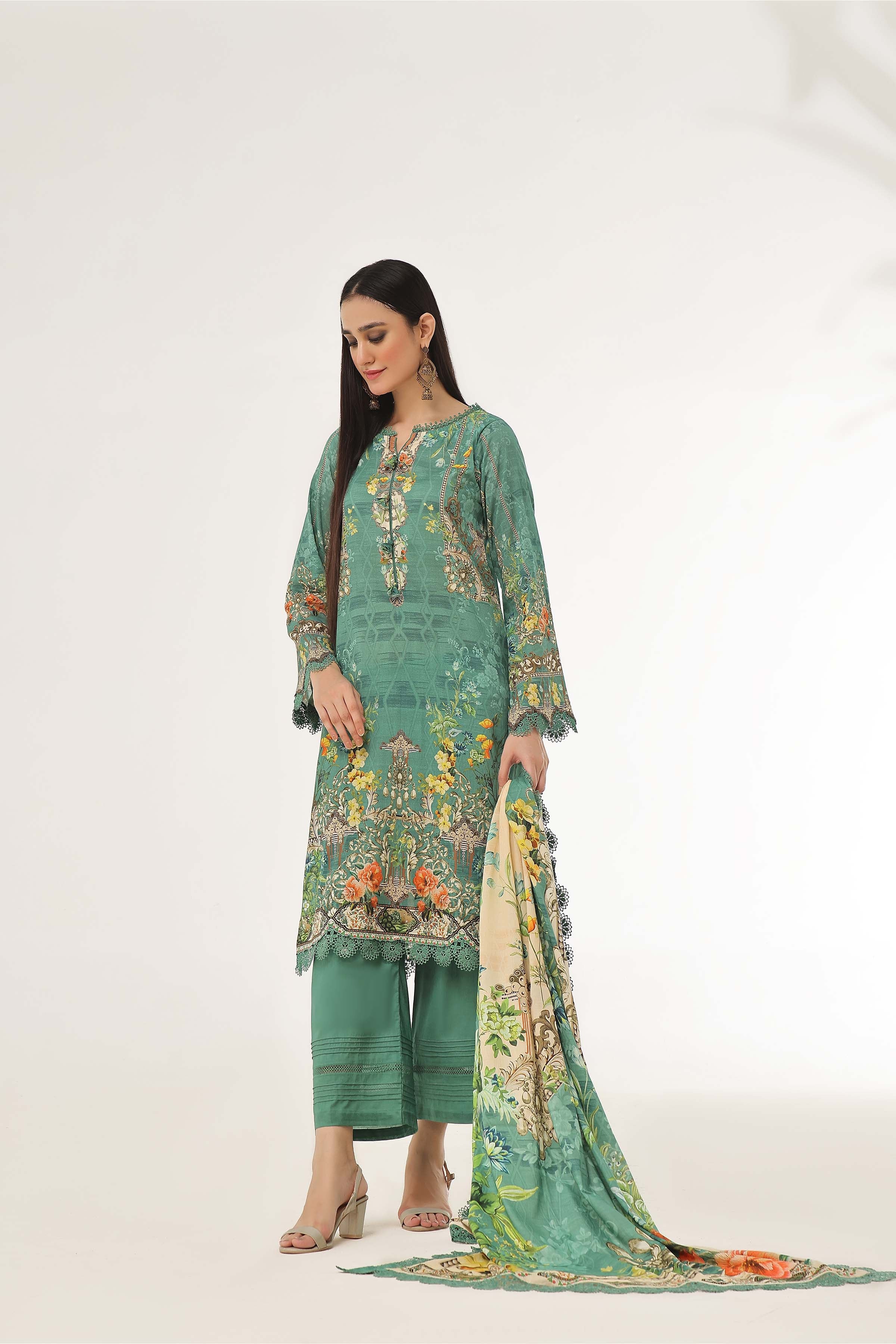 ROSHNI LAWN 20251000000023711