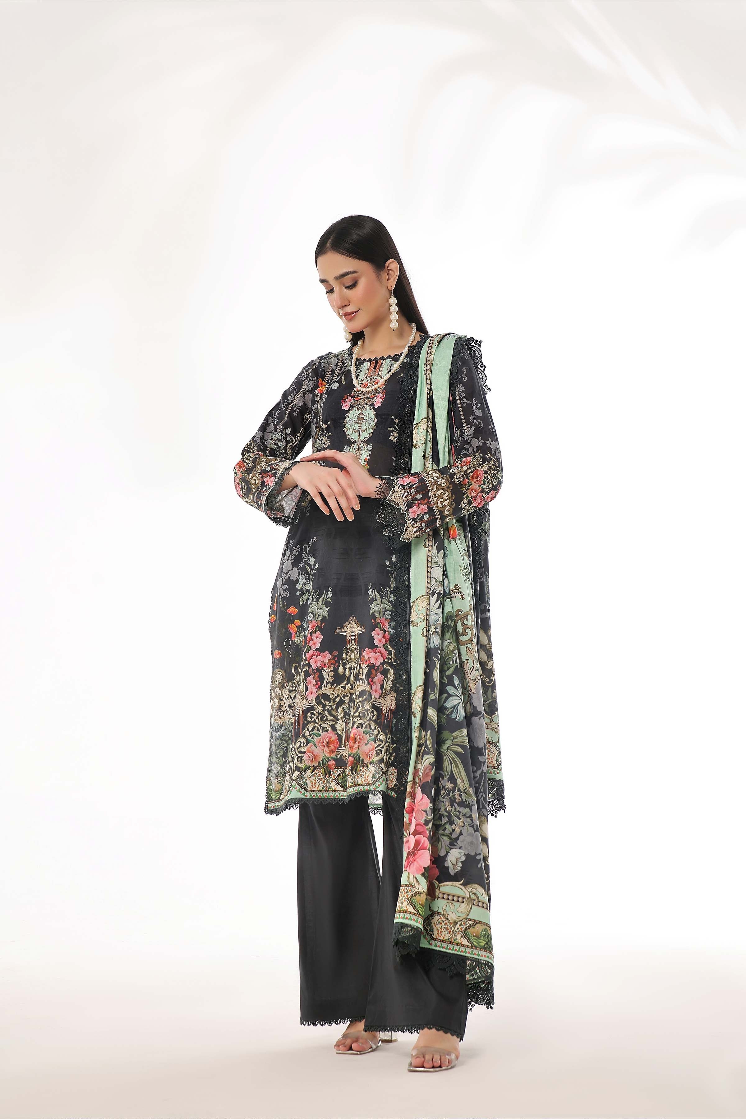 ROSHNI LAWN 20251000000023712