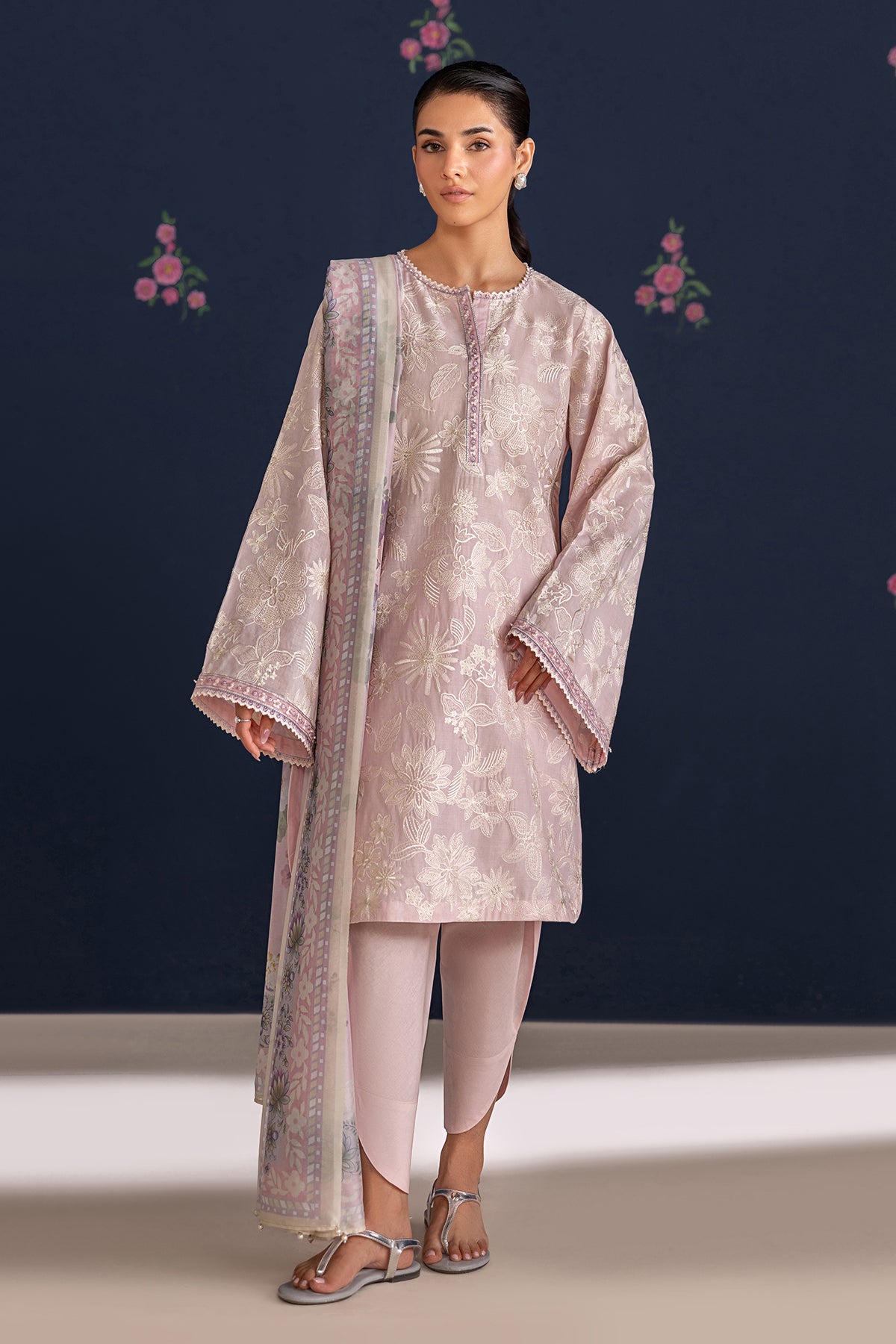 EMBROIDERED LAWN UF-4468