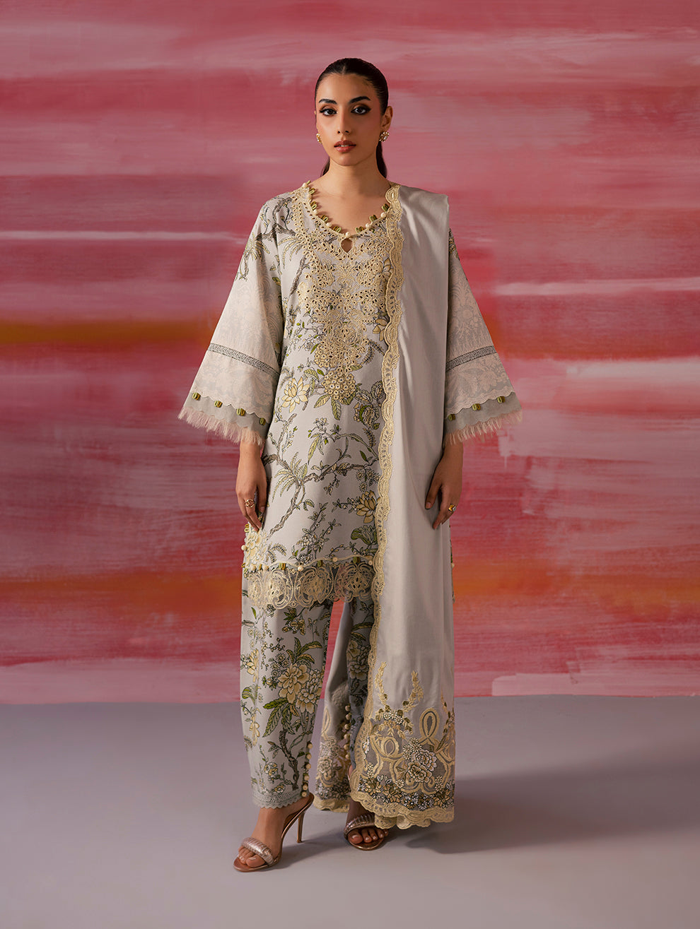 FLORA LINEN SHAWL COLLECTION